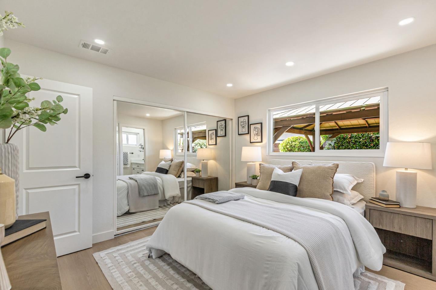 890 Silacci Drive