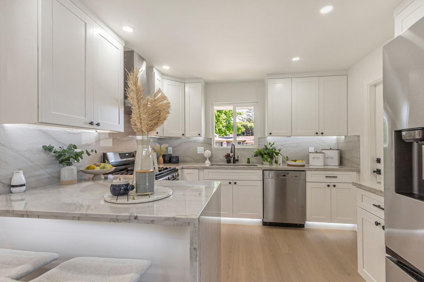 890 Silacci Drive