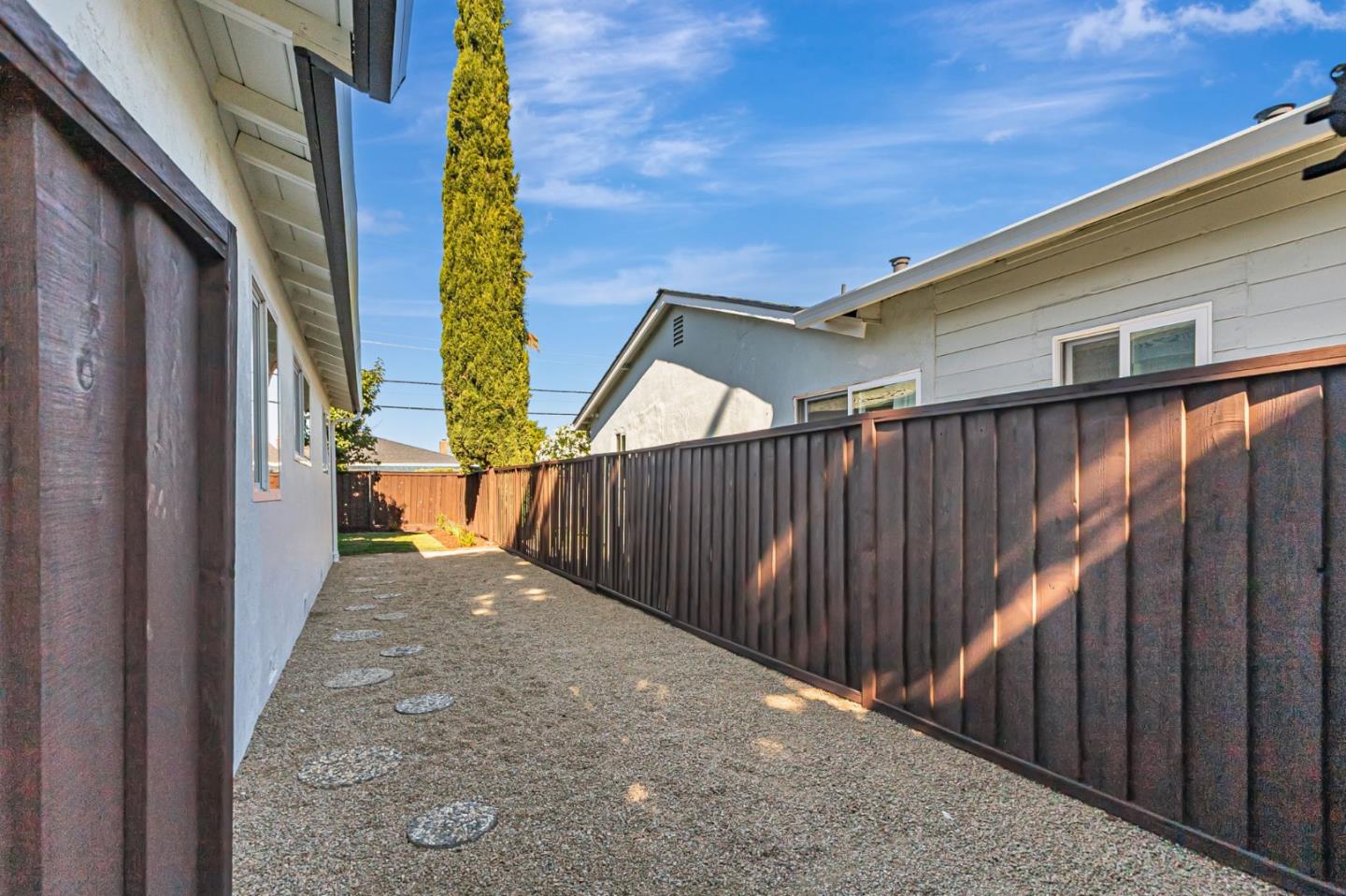 890 Silacci Drive