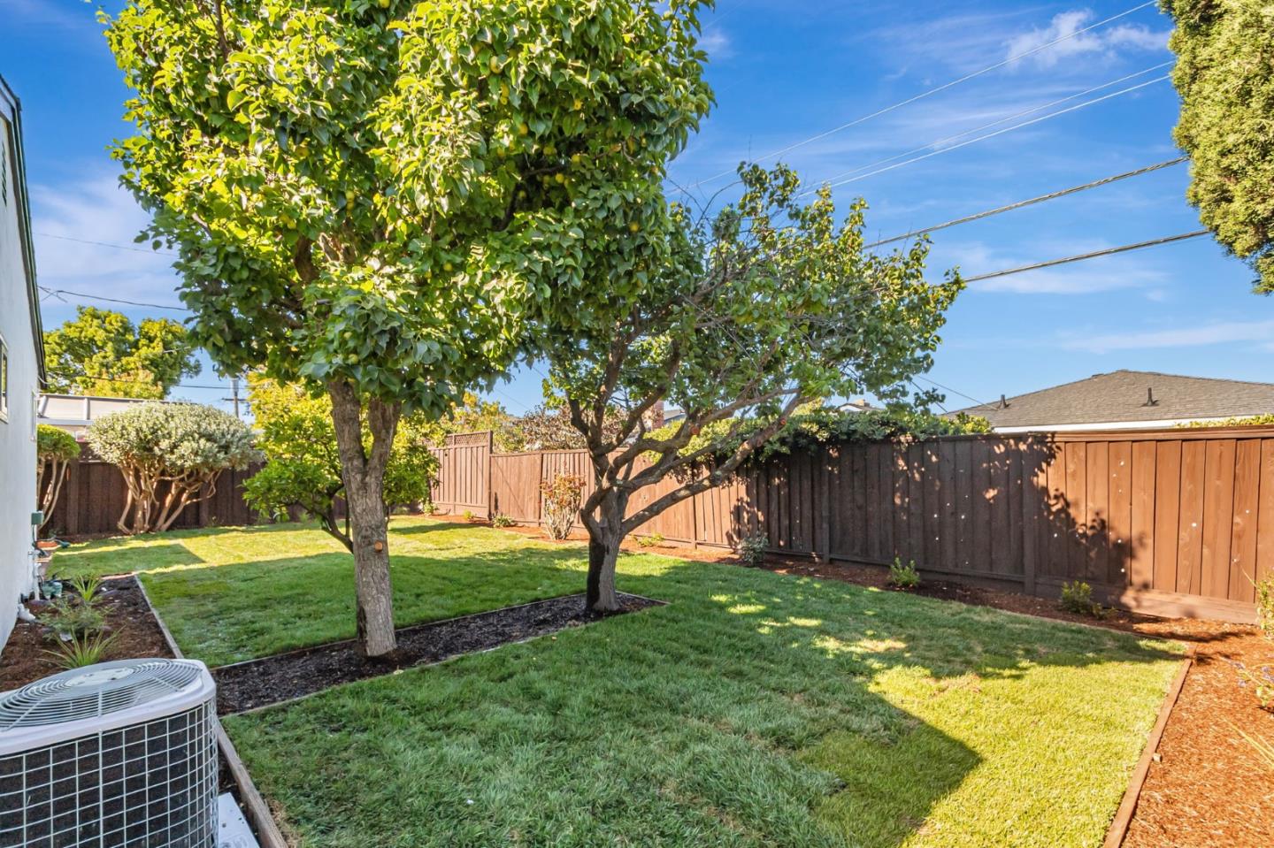 890 Silacci Drive