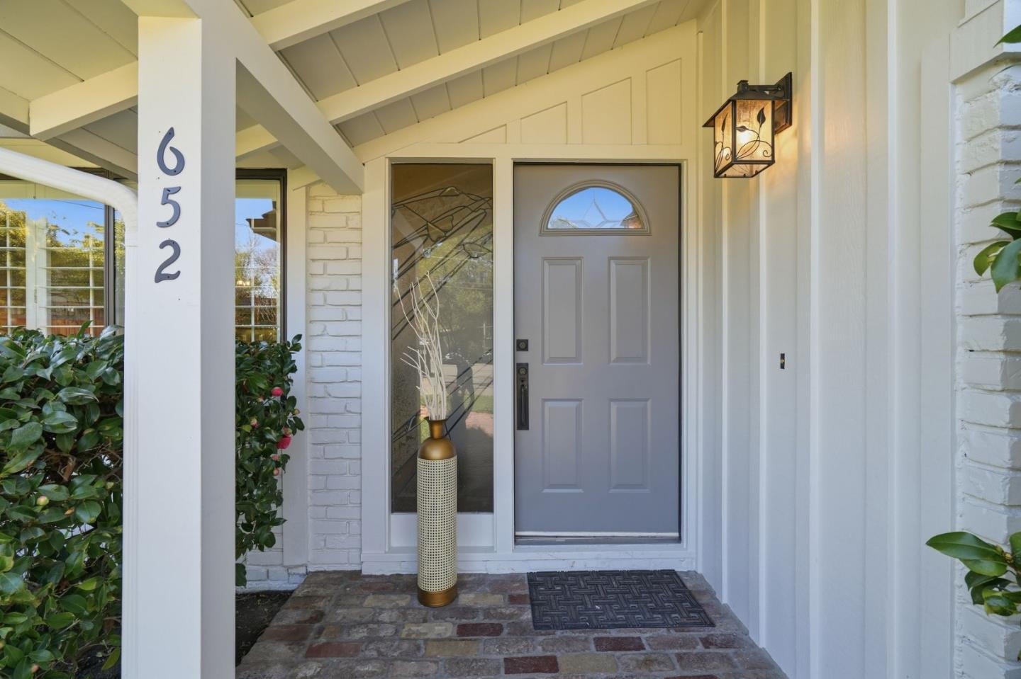 652 Rosewood Court