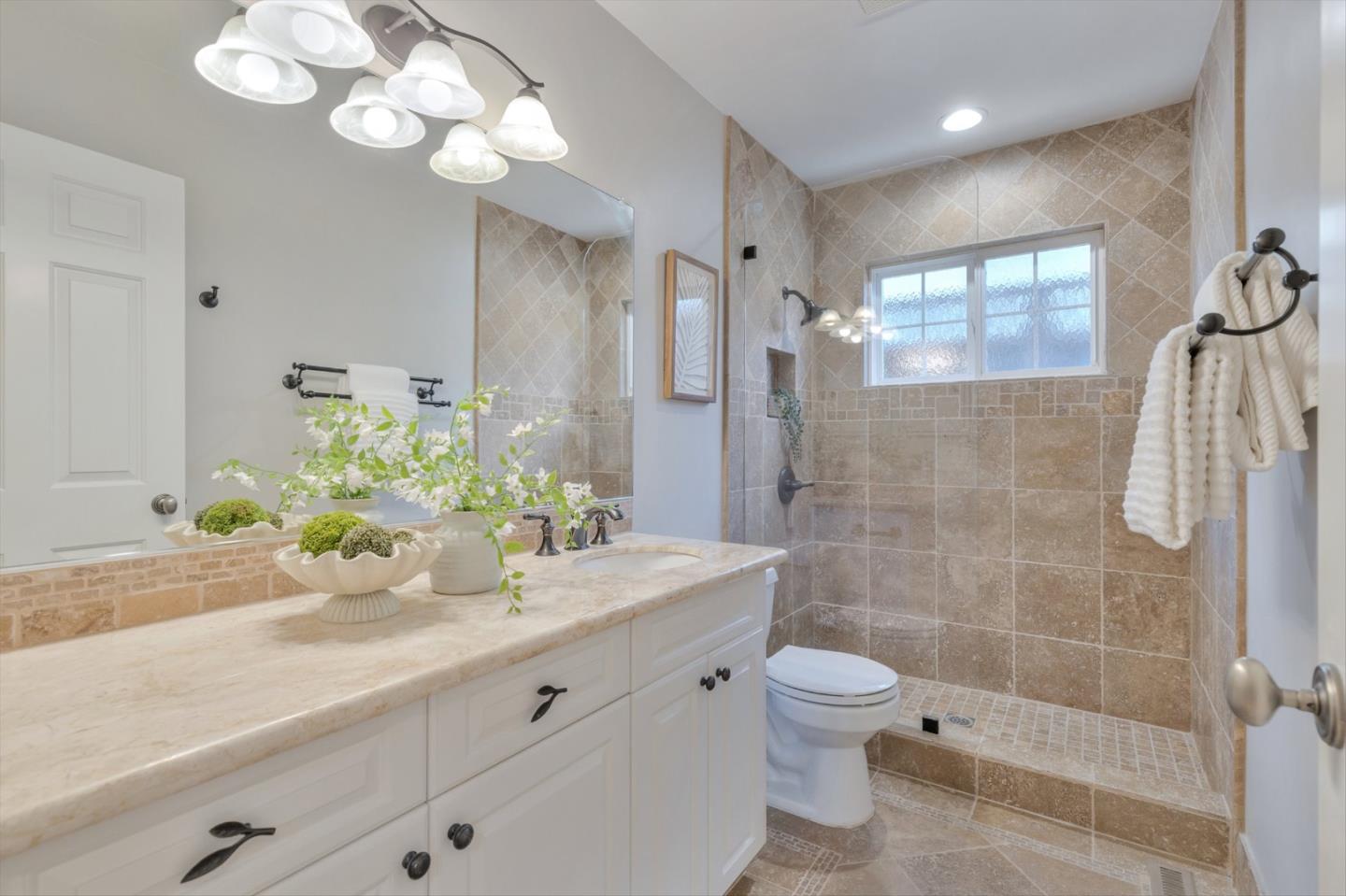 1053 Tulane Drive