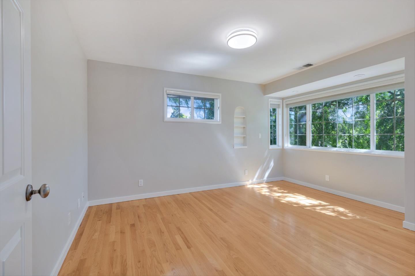 1053 Tulane Drive