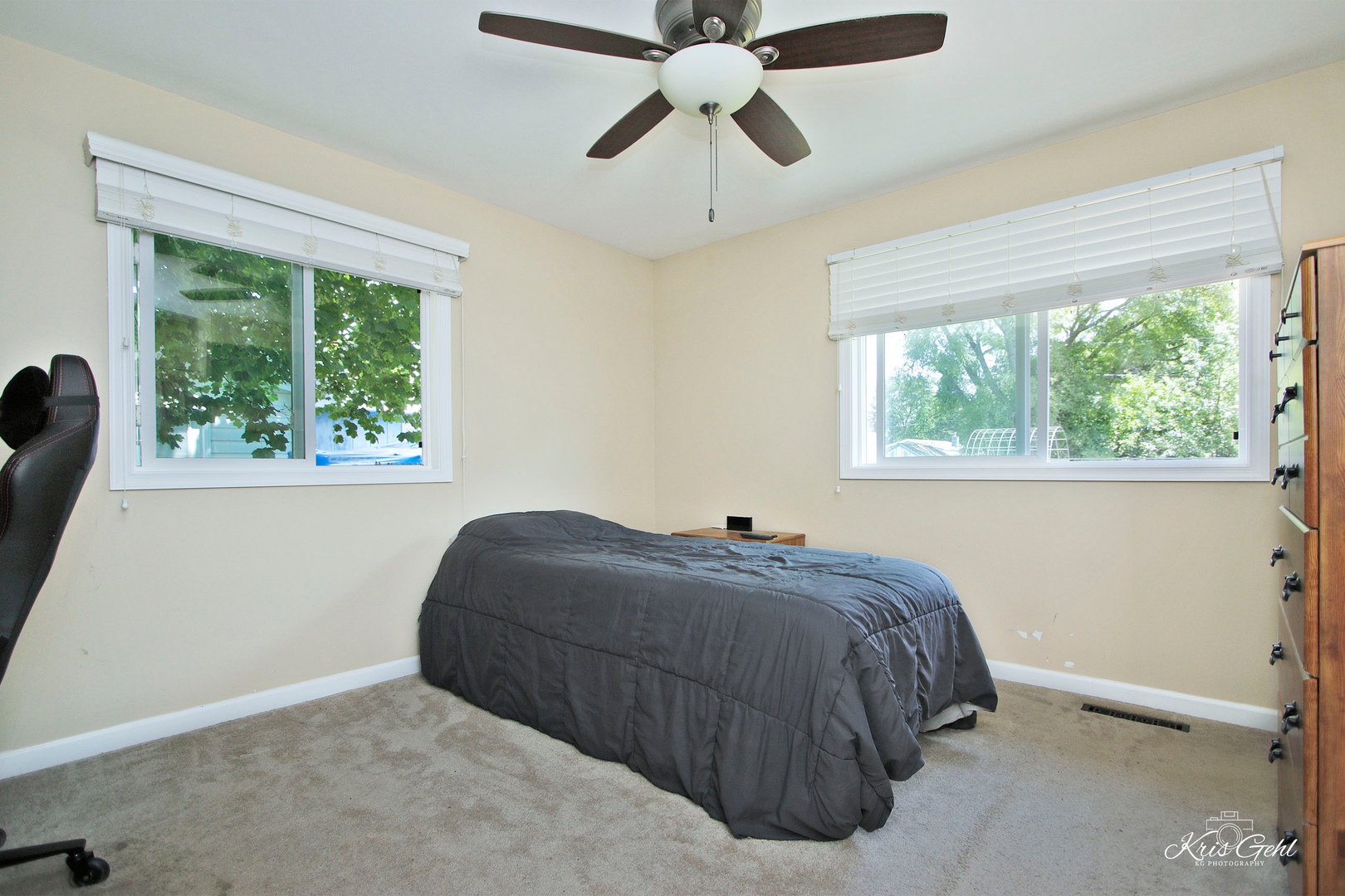 37089 N Grandwood Drive