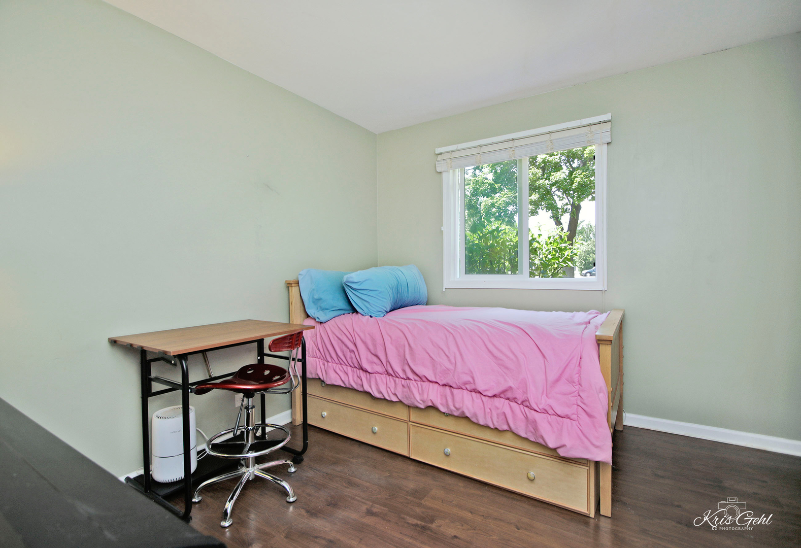 37089 N Grandwood Drive