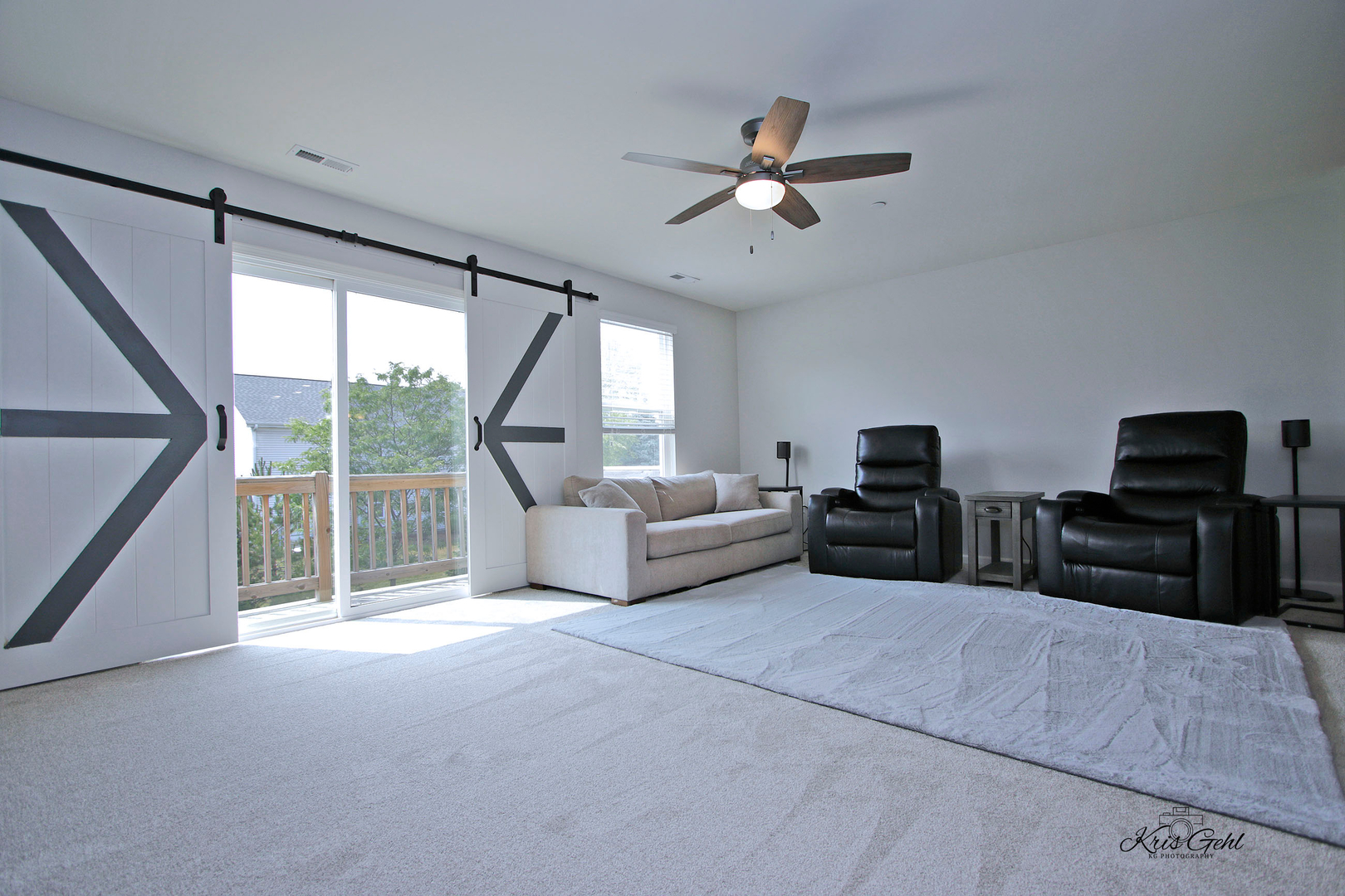 1422 Lakeridge Court