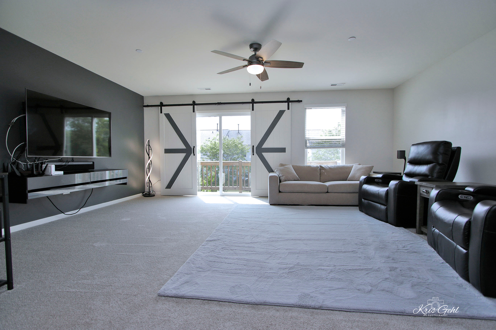 1422 Lakeridge Court