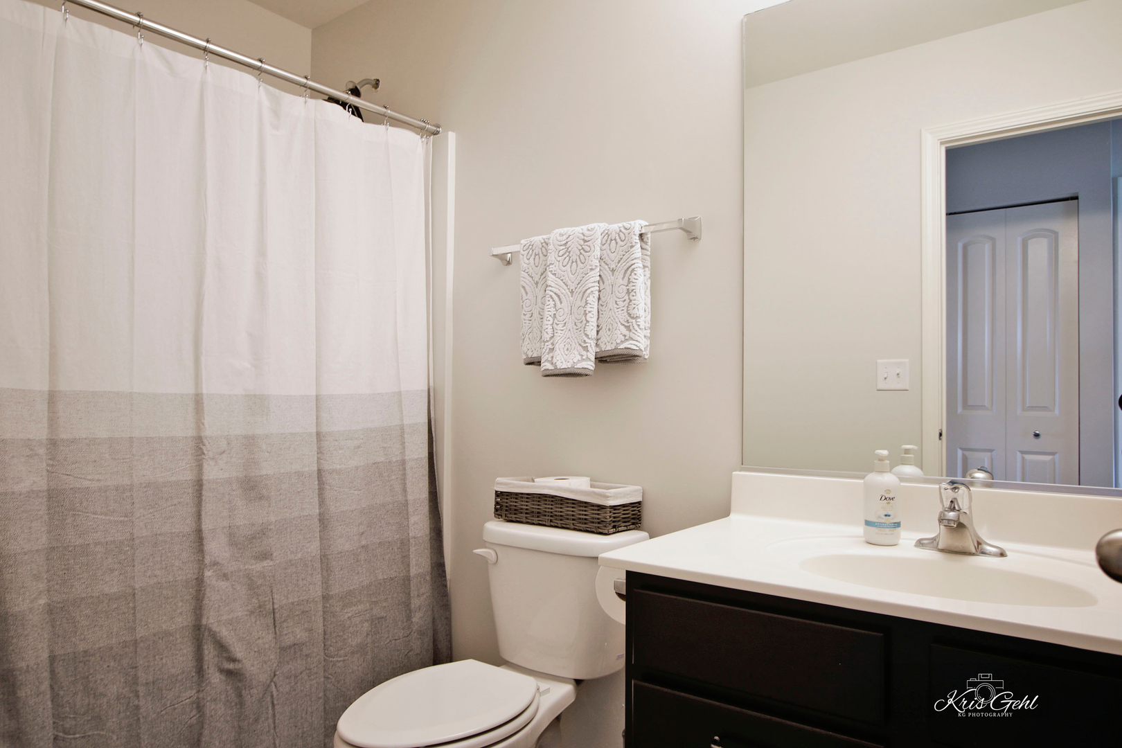 1422 Lakeridge Court