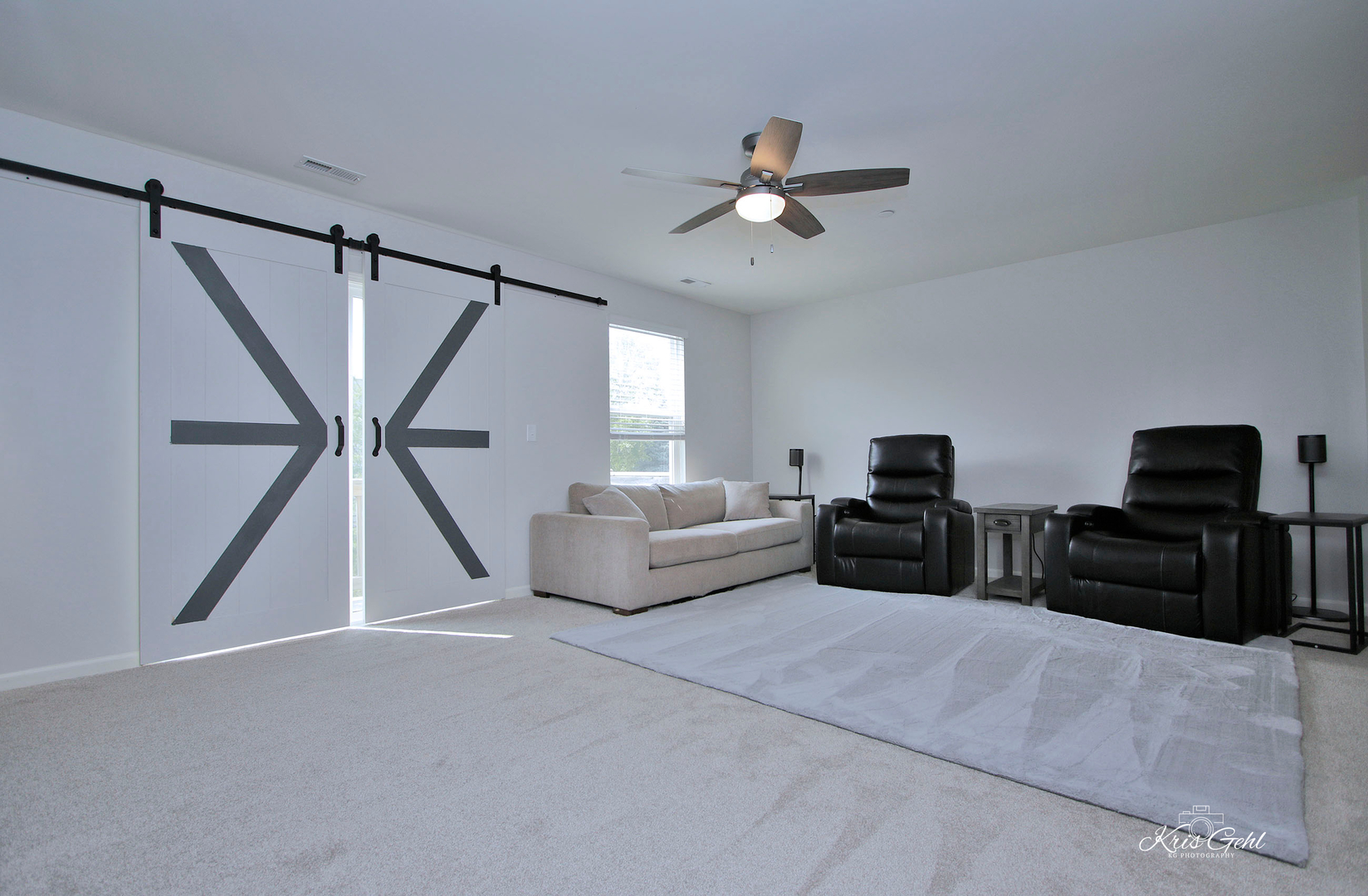 1422 Lakeridge Court