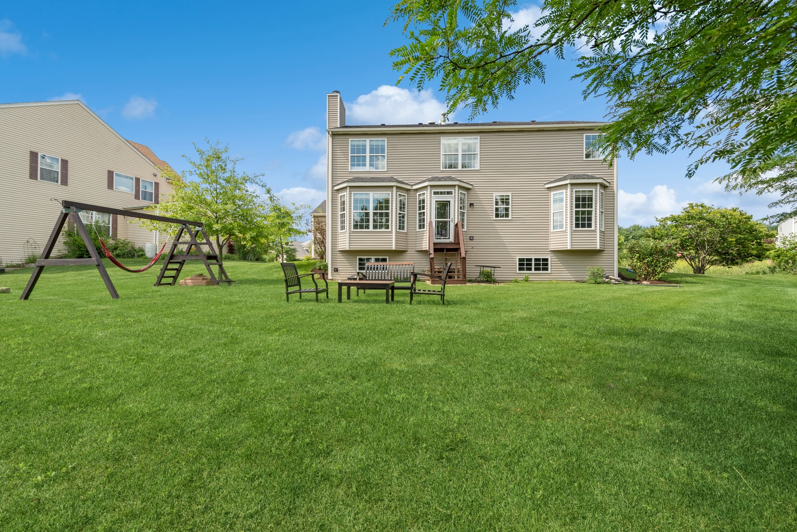 1887 Applewood Drive