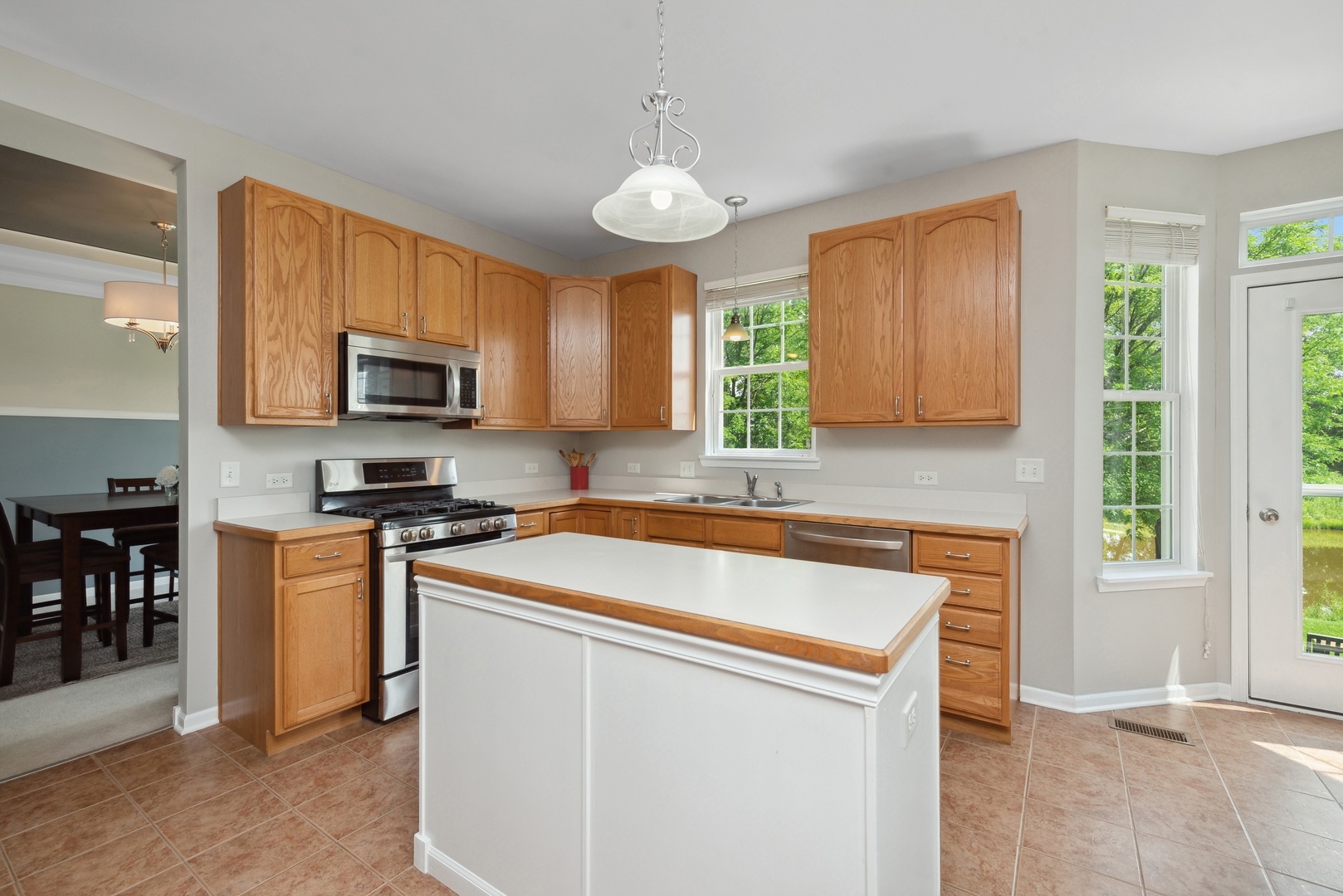 1887 Applewood Drive