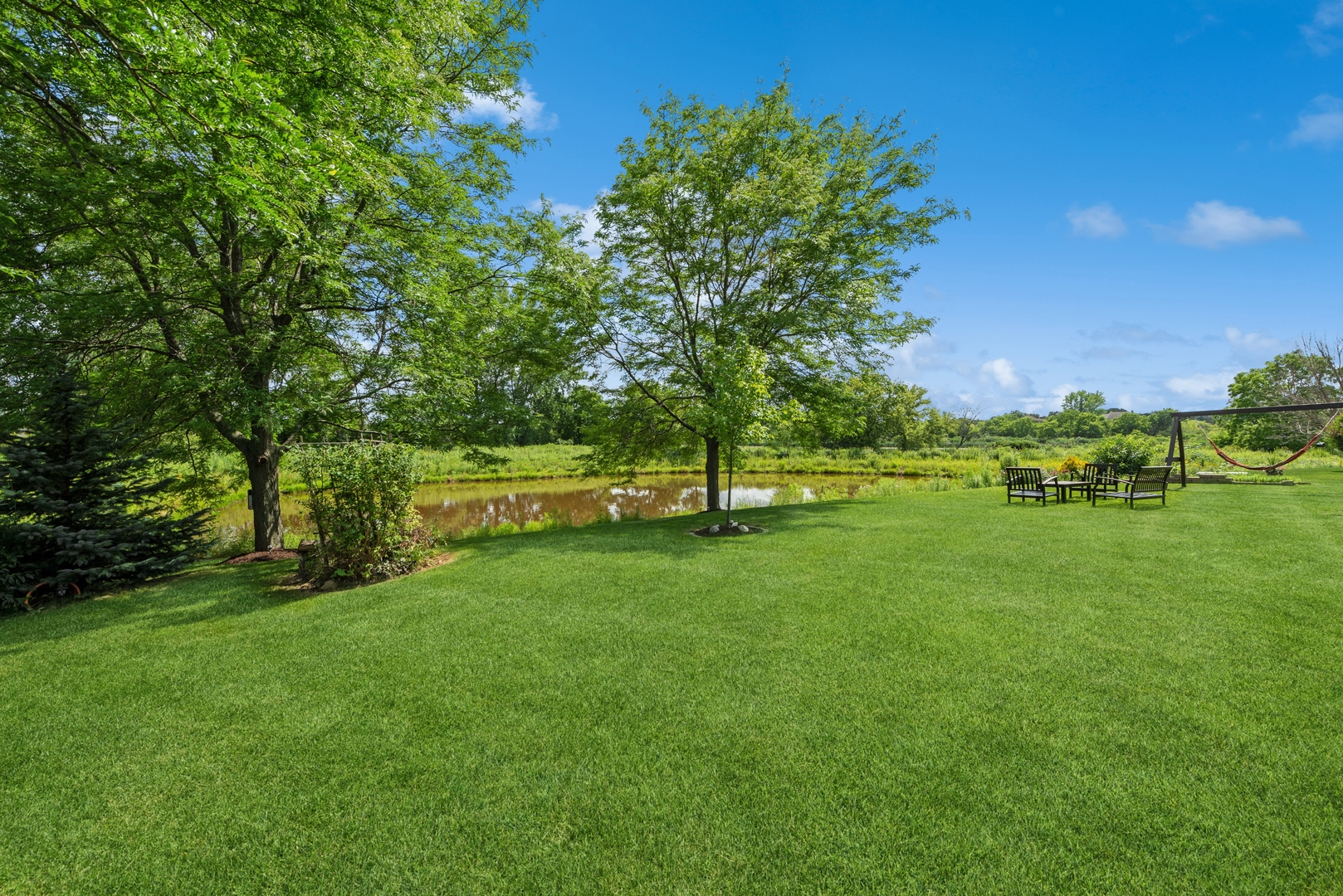 1887 Applewood Drive