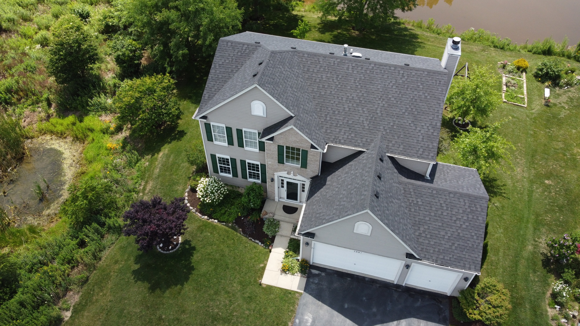 1887 Applewood Drive