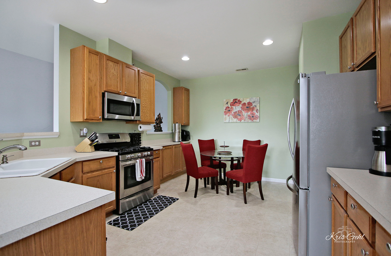 200 Rosehall Drive S Unit: 200