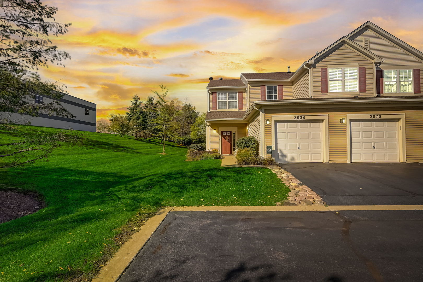 3070 Falling Waters Lane Unit: 3070