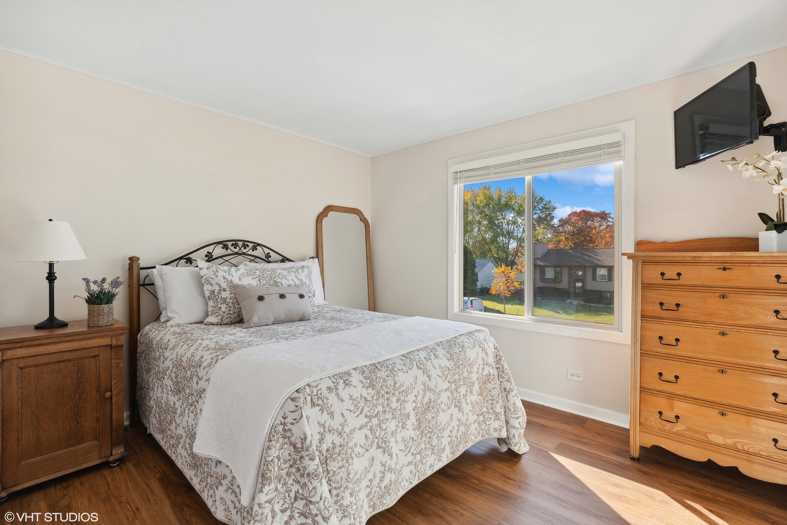 575 Forest View Road