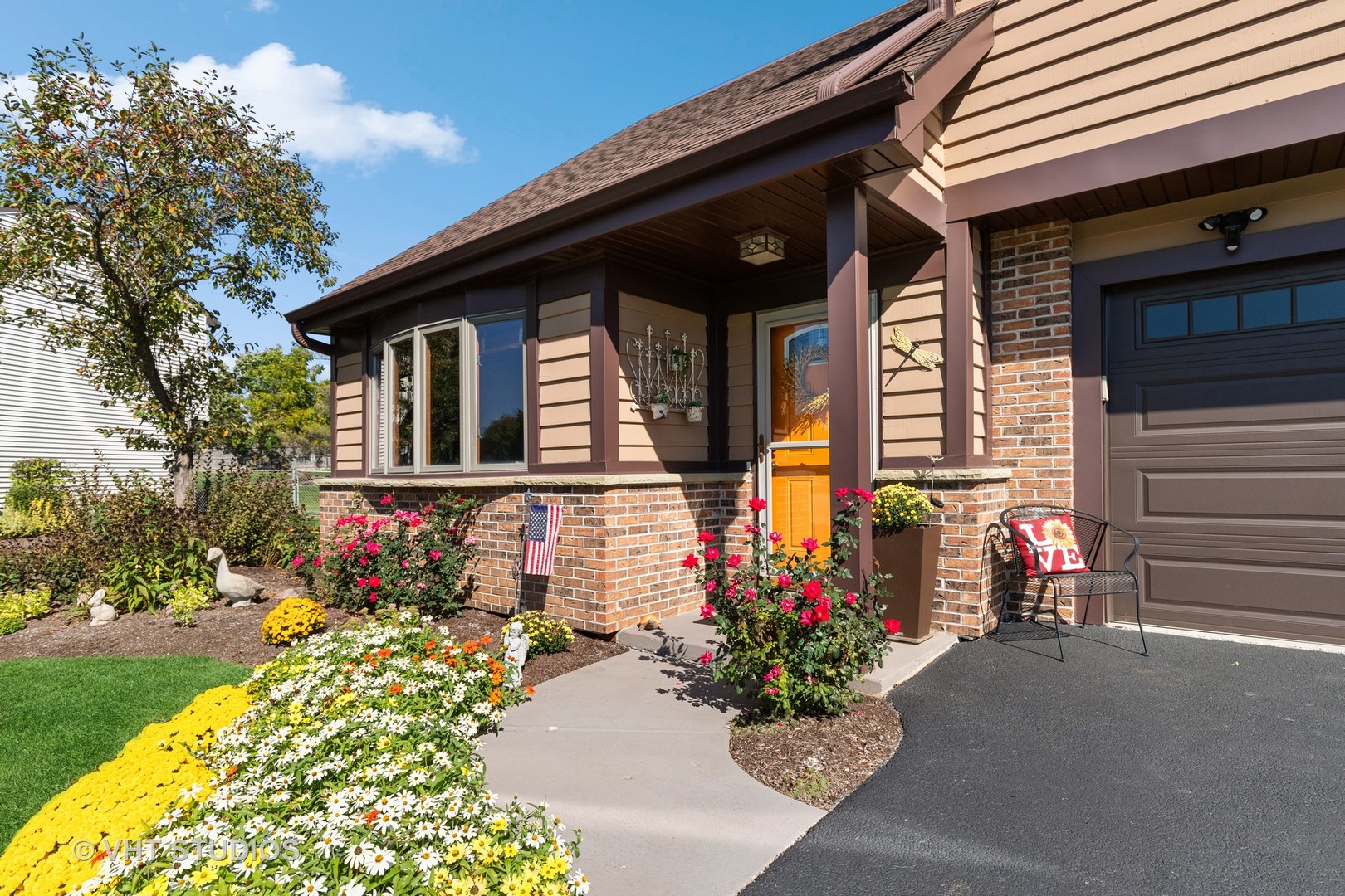 575 Forest View Road