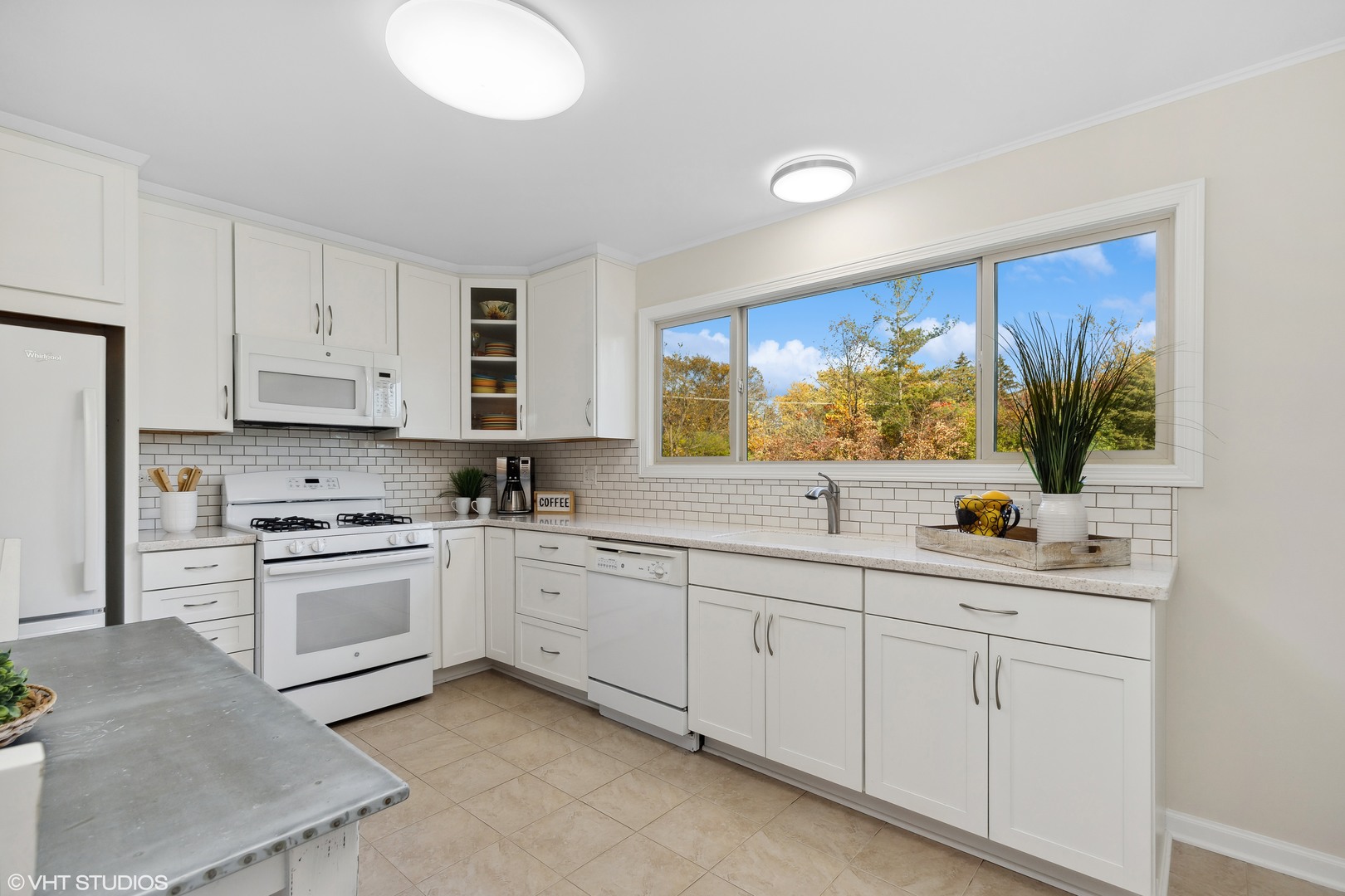 575 Forest View Road