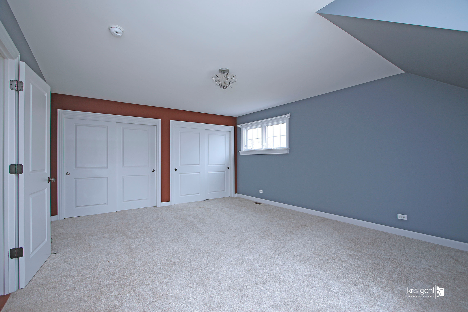 578 Oxford Lane