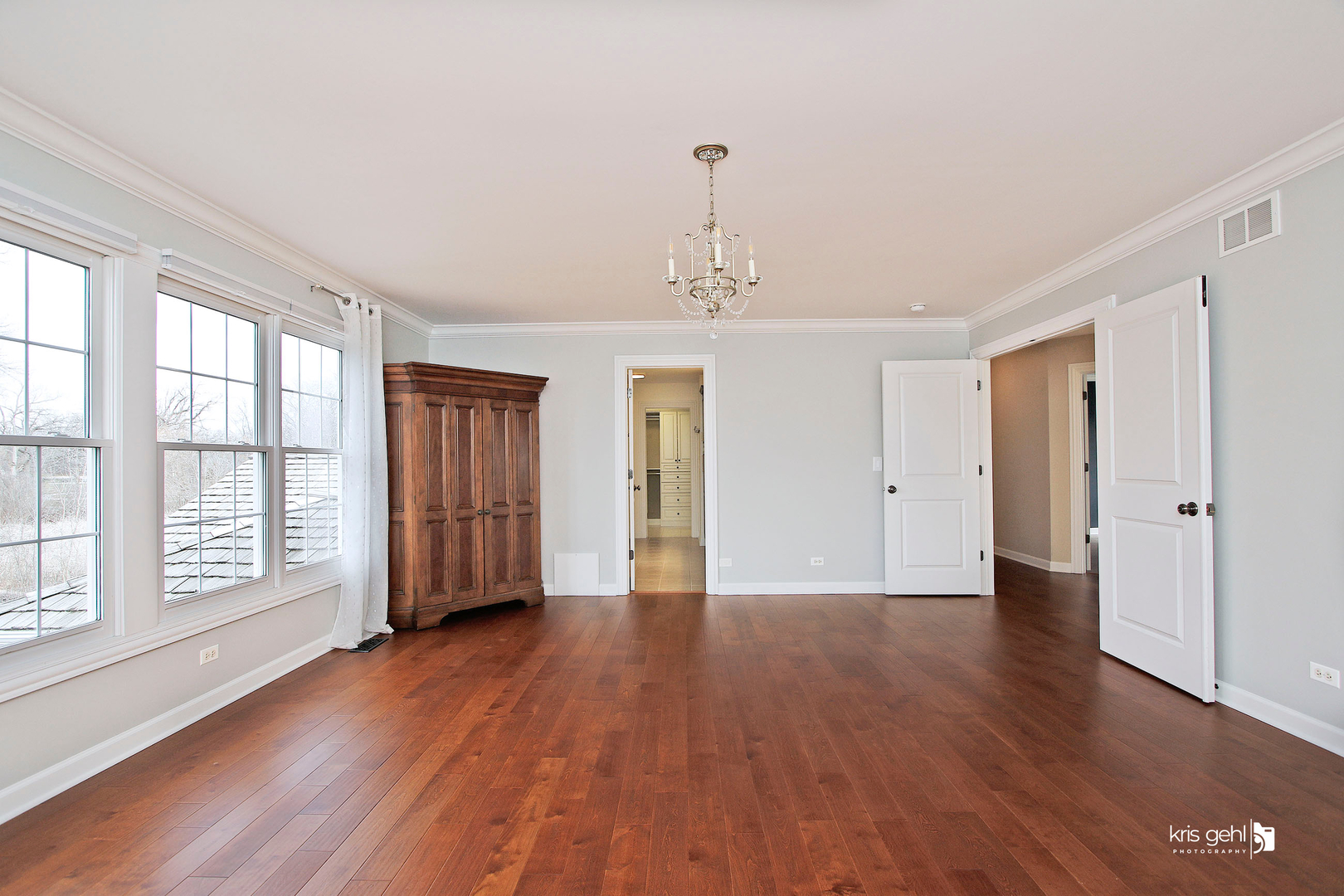 578 Oxford Lane