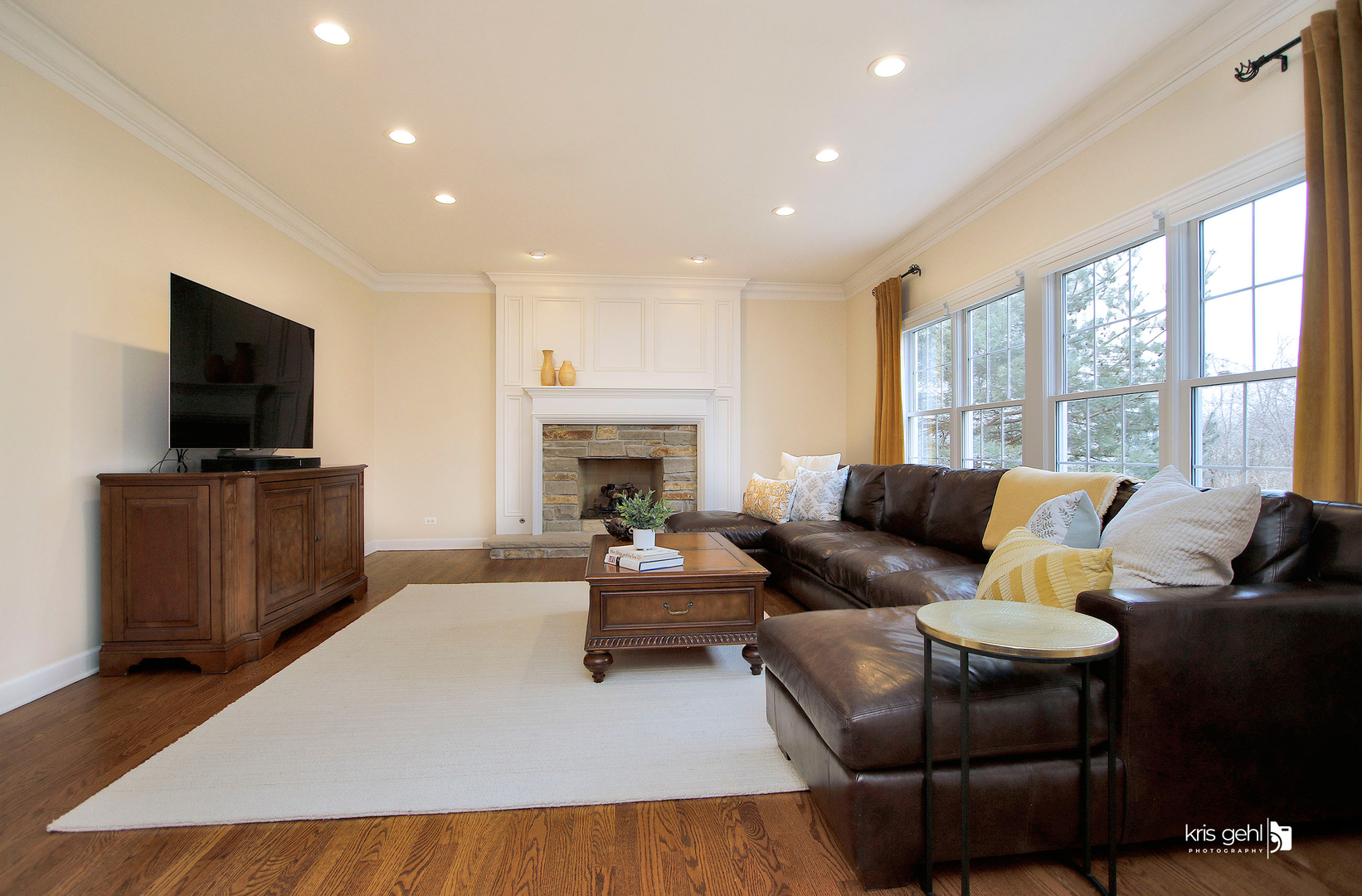 578 Oxford Lane