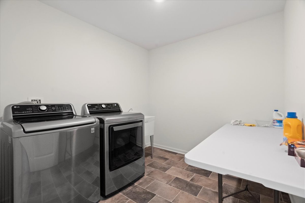 34157 N Partridge Lane