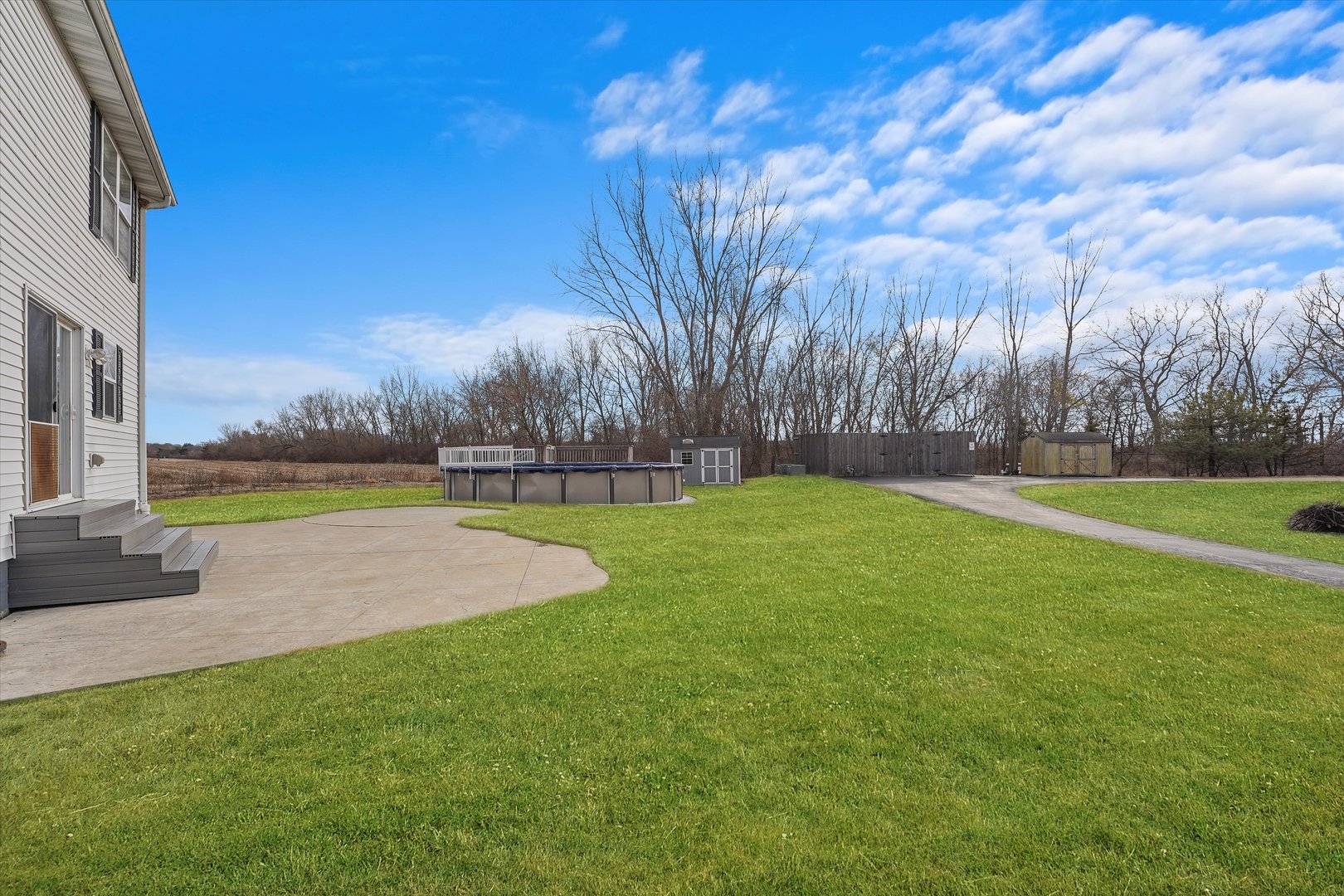 1408 Willow Lane