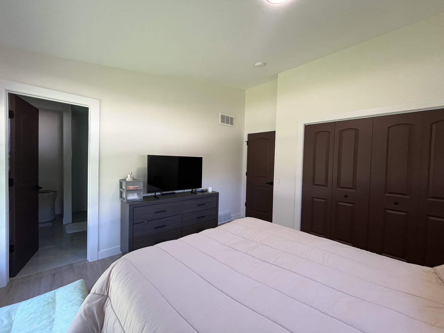 3200 Vista Terrace