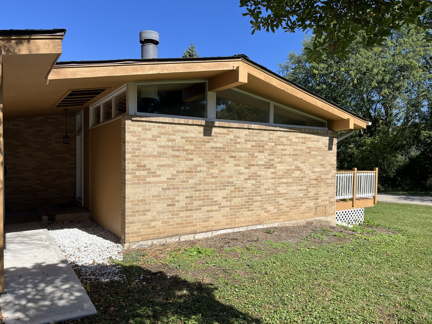 3200 Vista Terrace