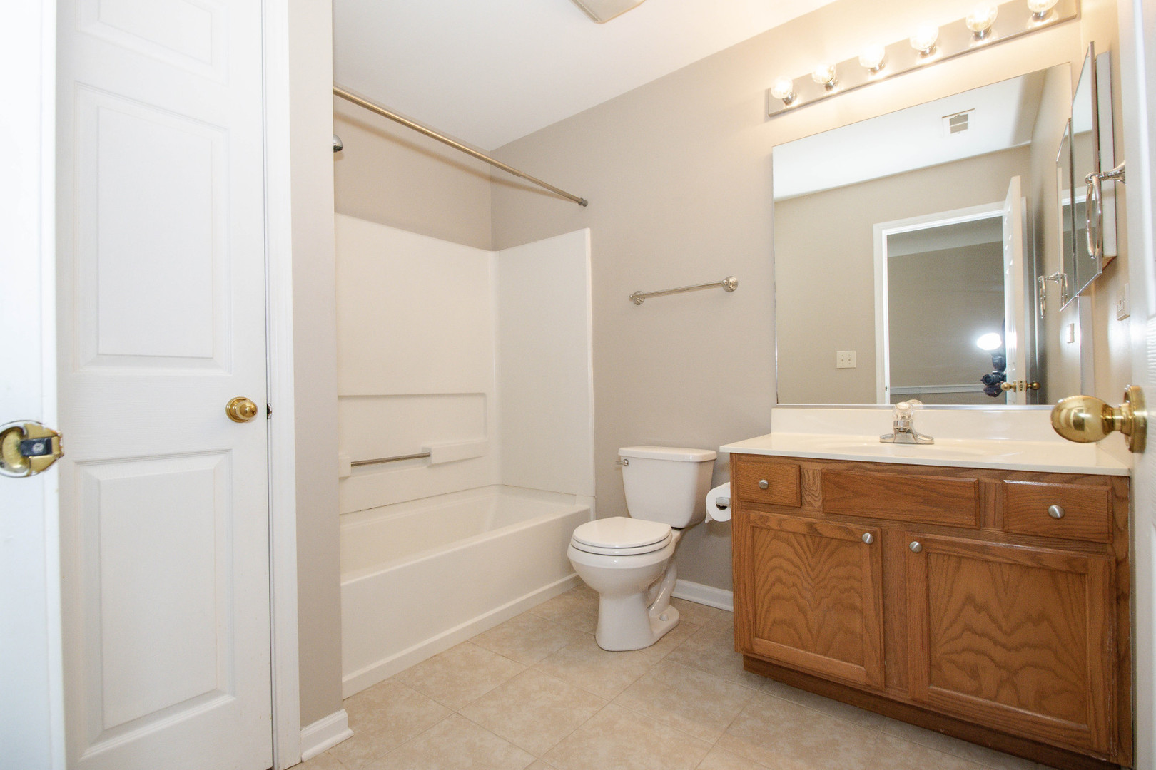 1409 Doolittle Lane Unit: 1409