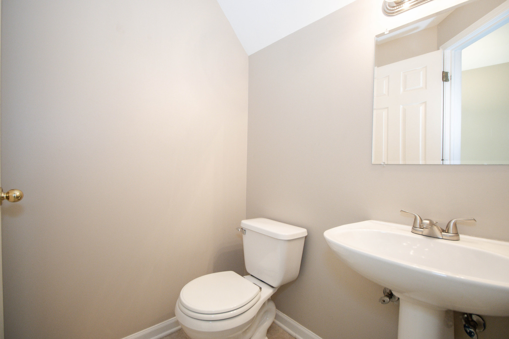1409 Doolittle Lane Unit: 1409