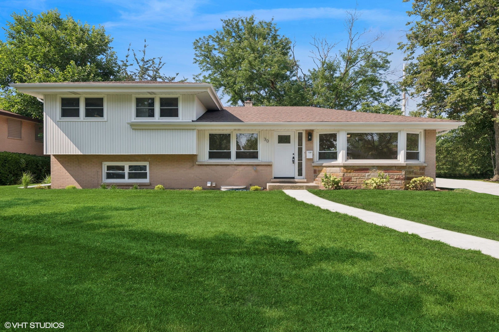 30 Crescent Drive