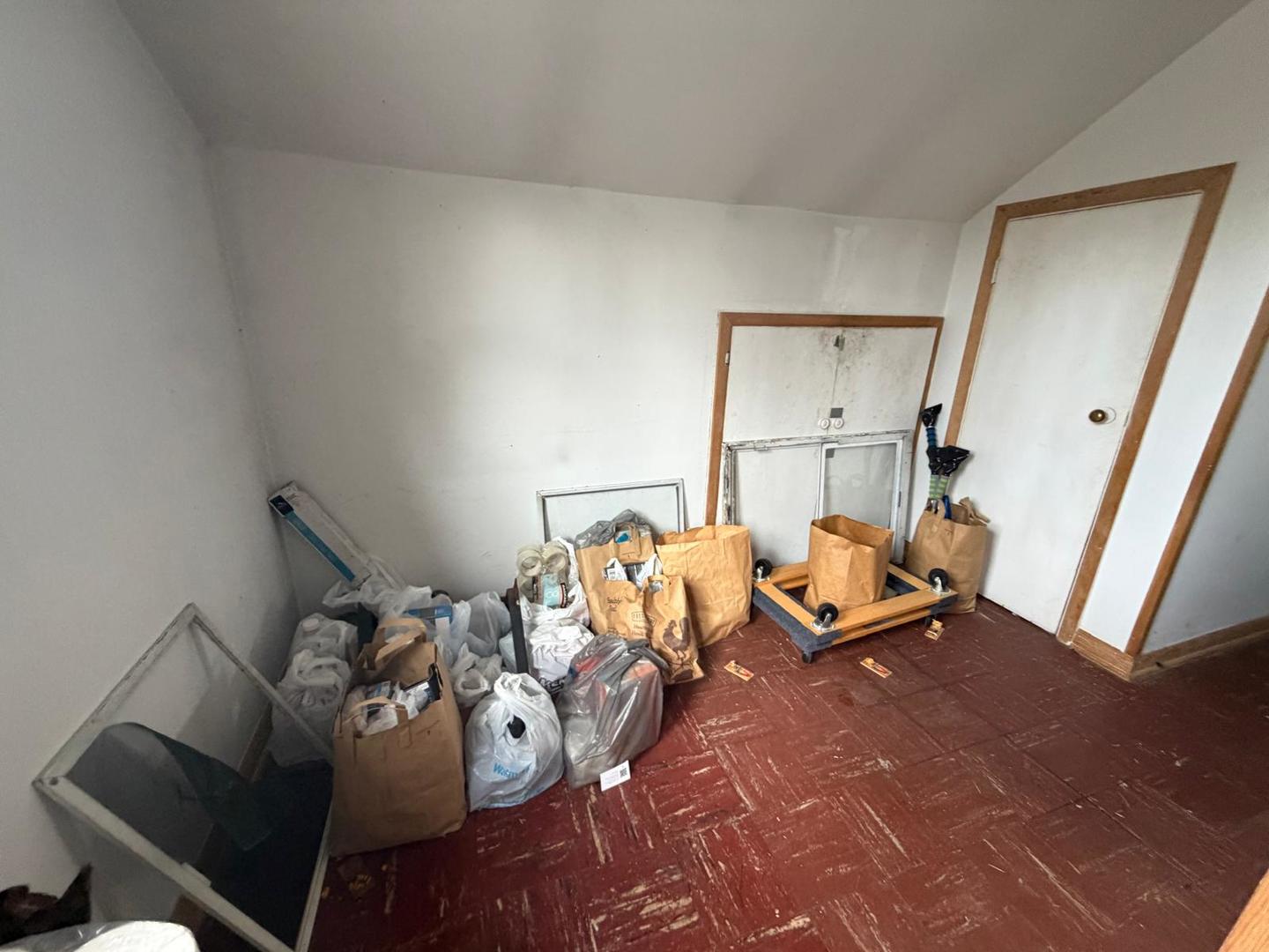 10802 W York House Road