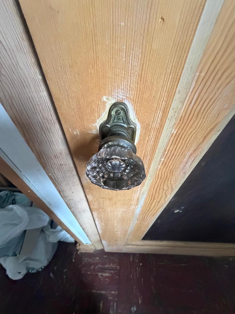 10802 W York House Road