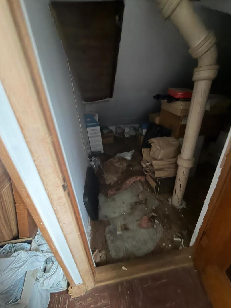 10802 W York House Road