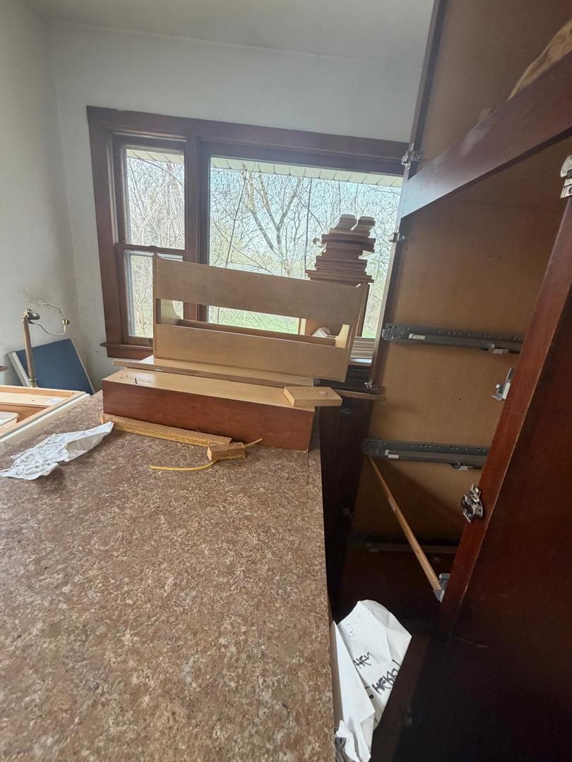 10802 W York House Road