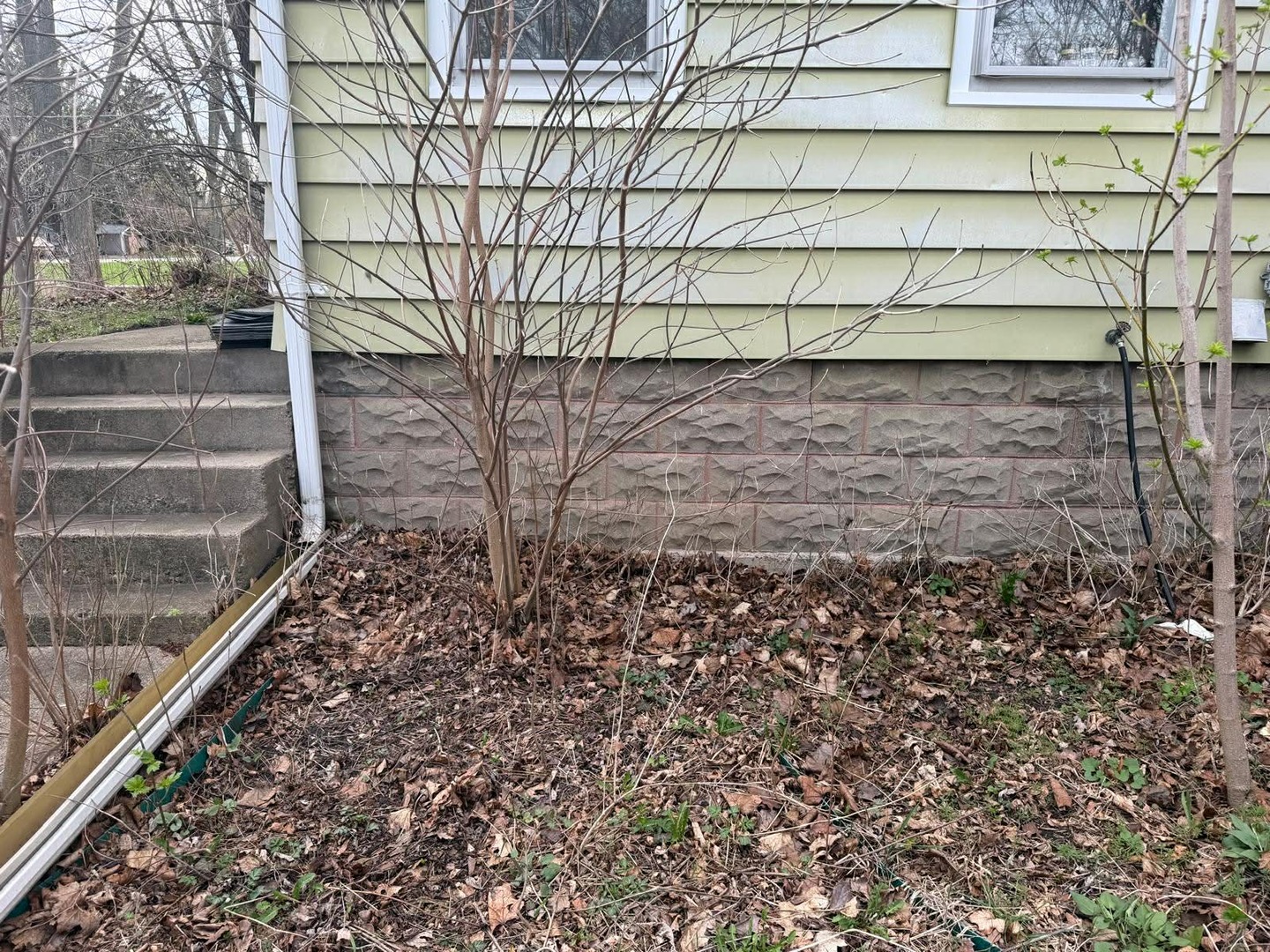 10802 W York House Road