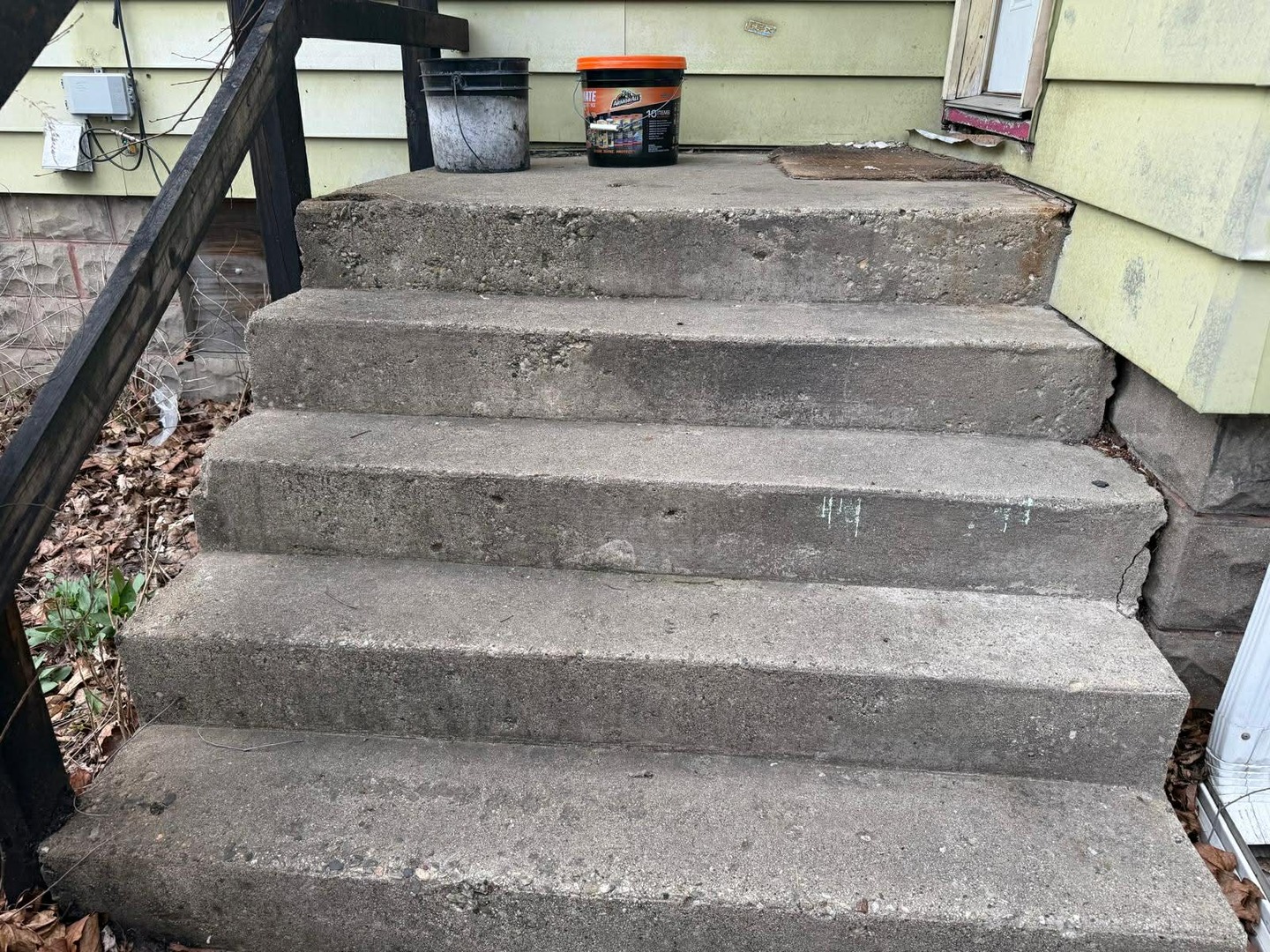 10802 W York House Road