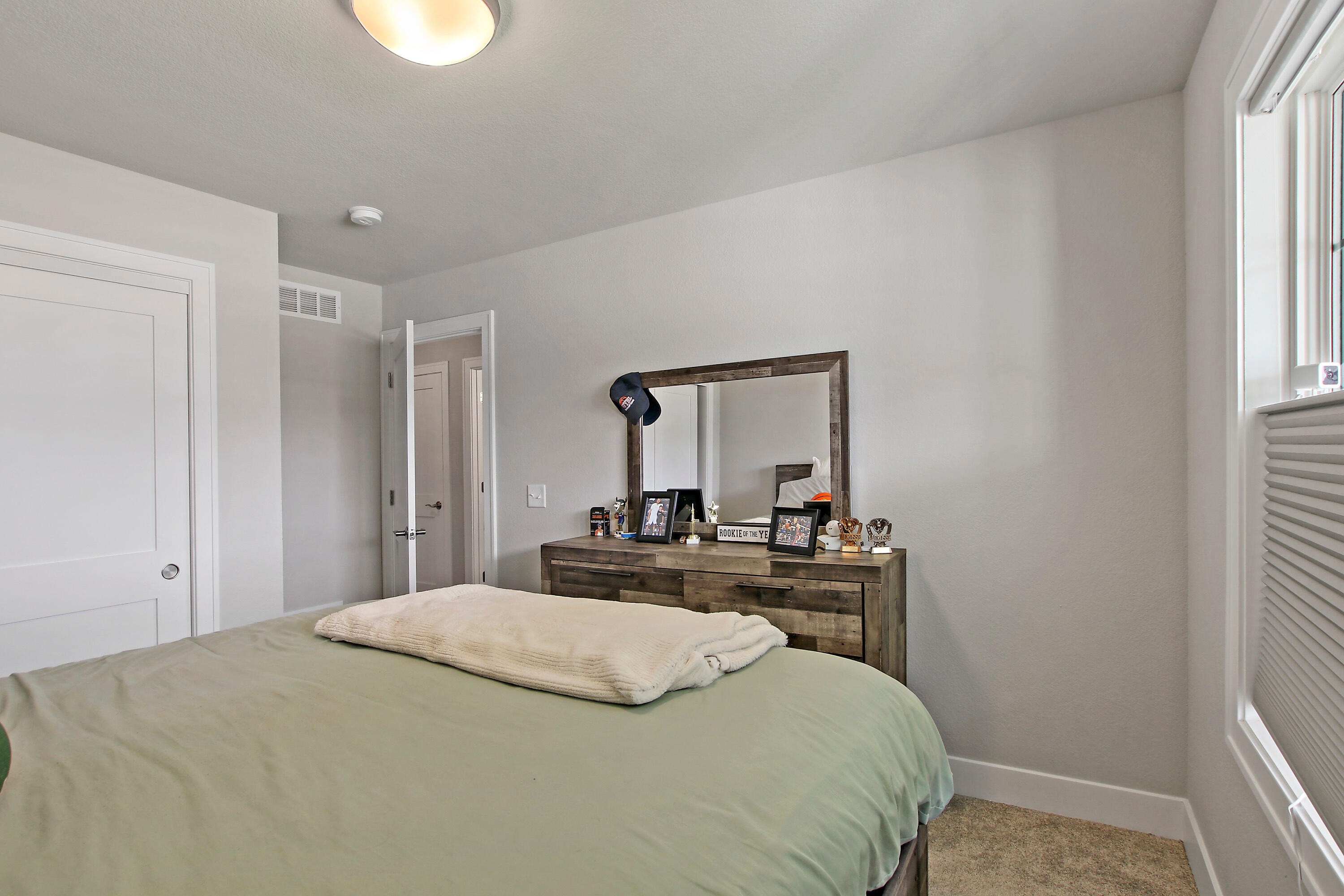 9122 Creekside Cir