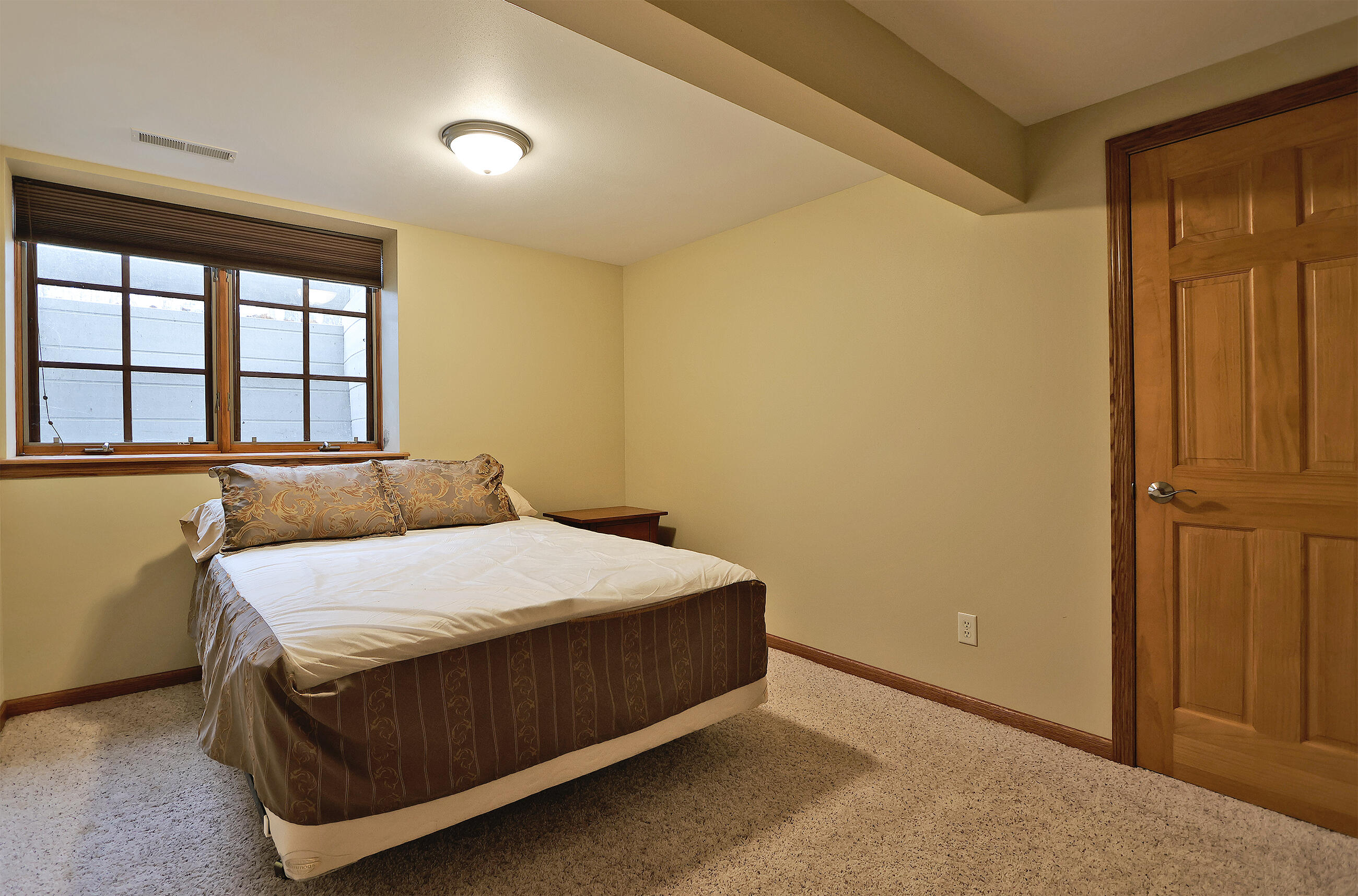 876 Cypress Pt