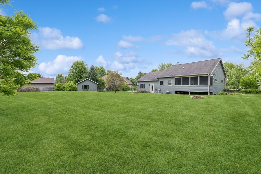 W522 Highland Rd