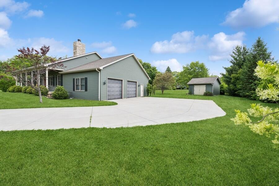W522 Highland Rd