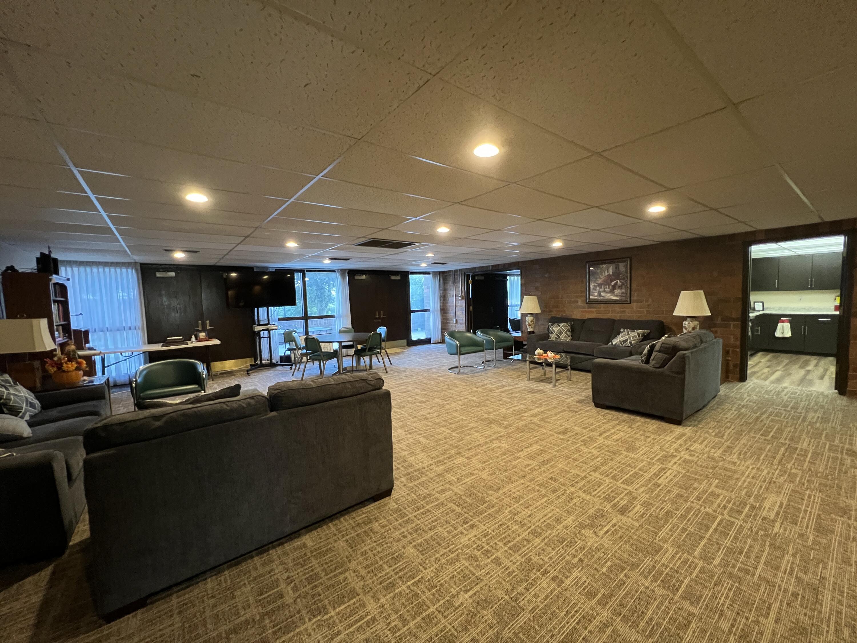 111 11th St Unit: 4DS