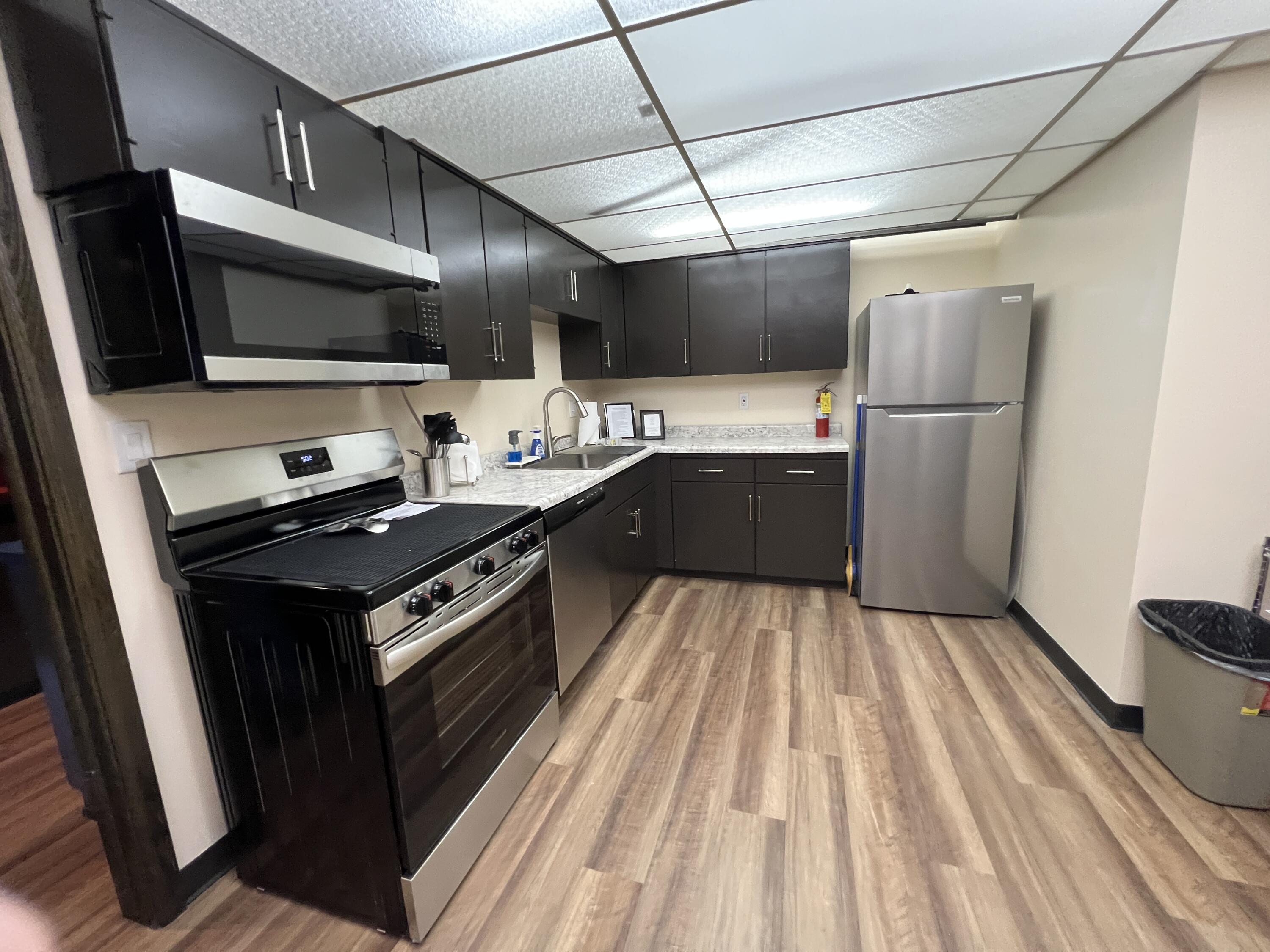 111 11th St Unit: 4DS