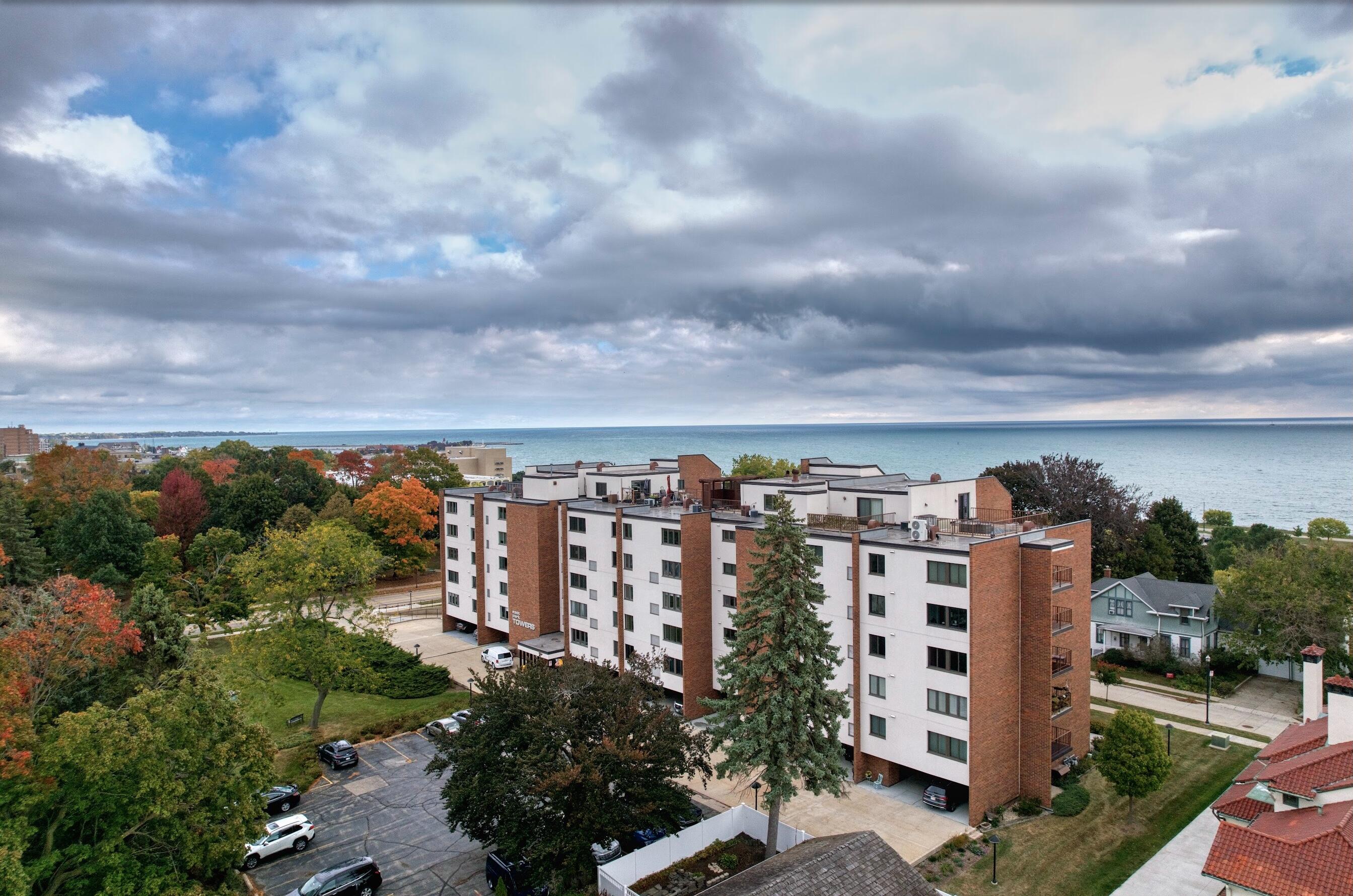 111 11th St Unit: 4DS