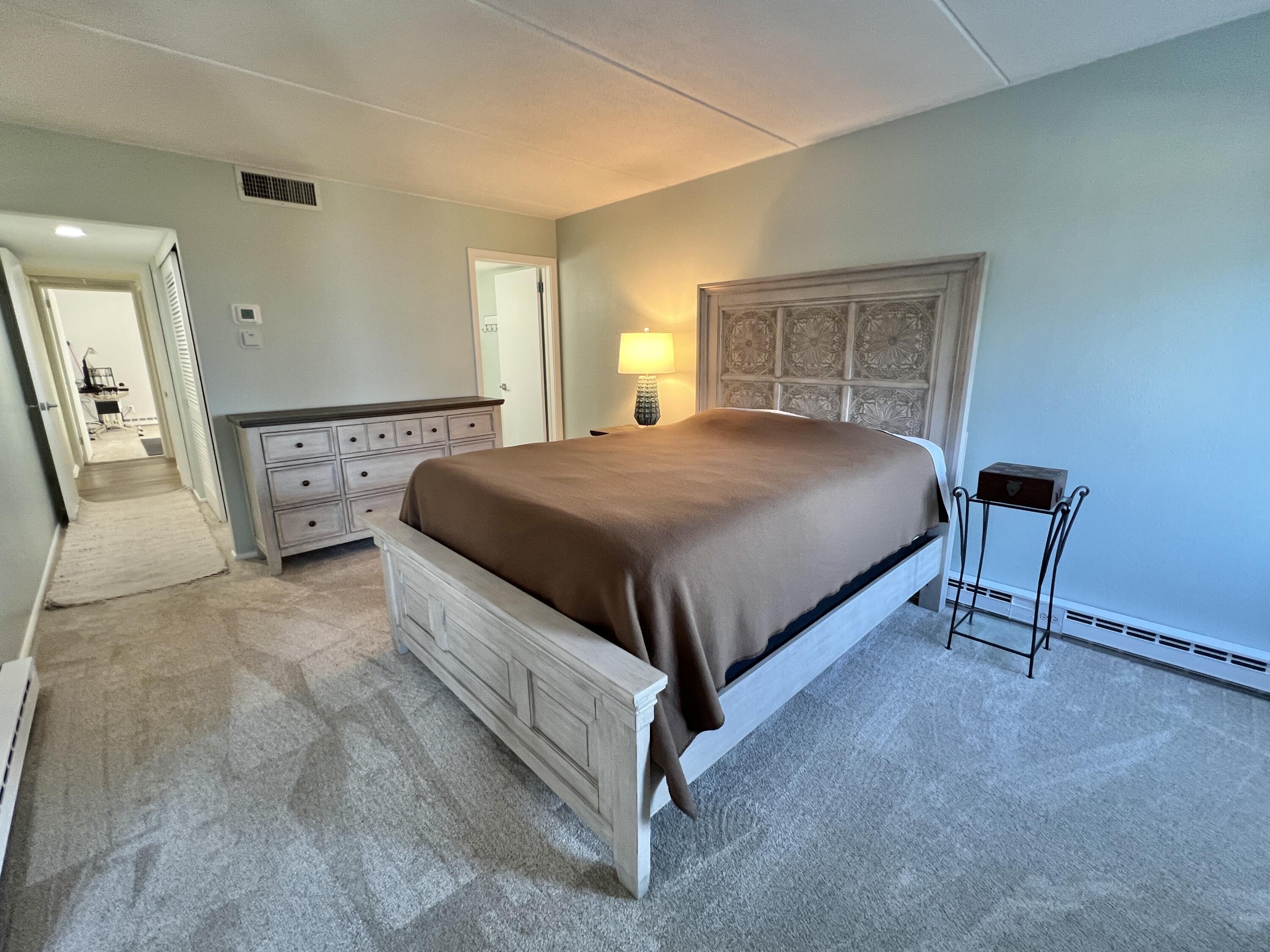 111 11th St Unit: 4DS