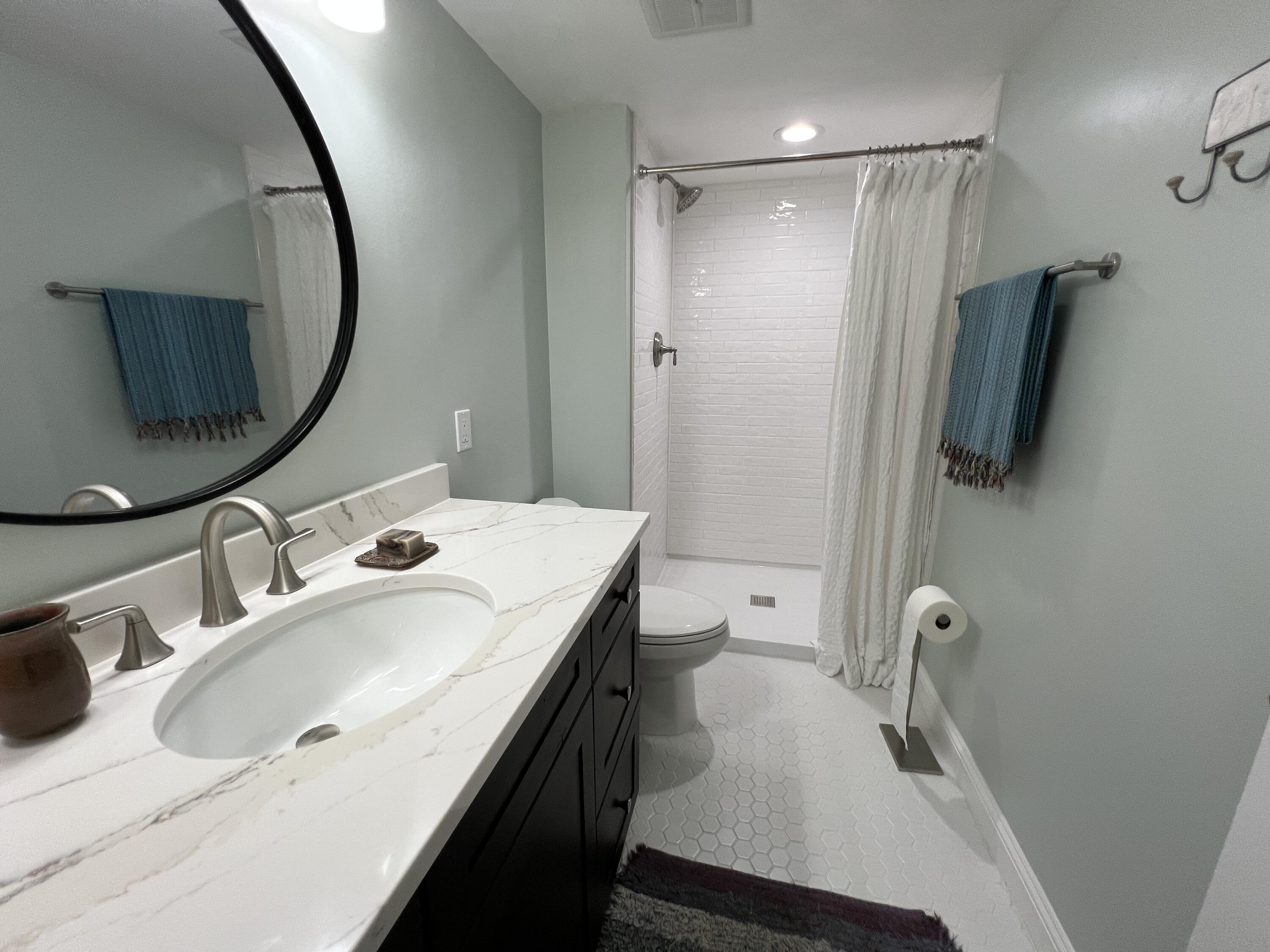 111 11th St Unit: 4DS