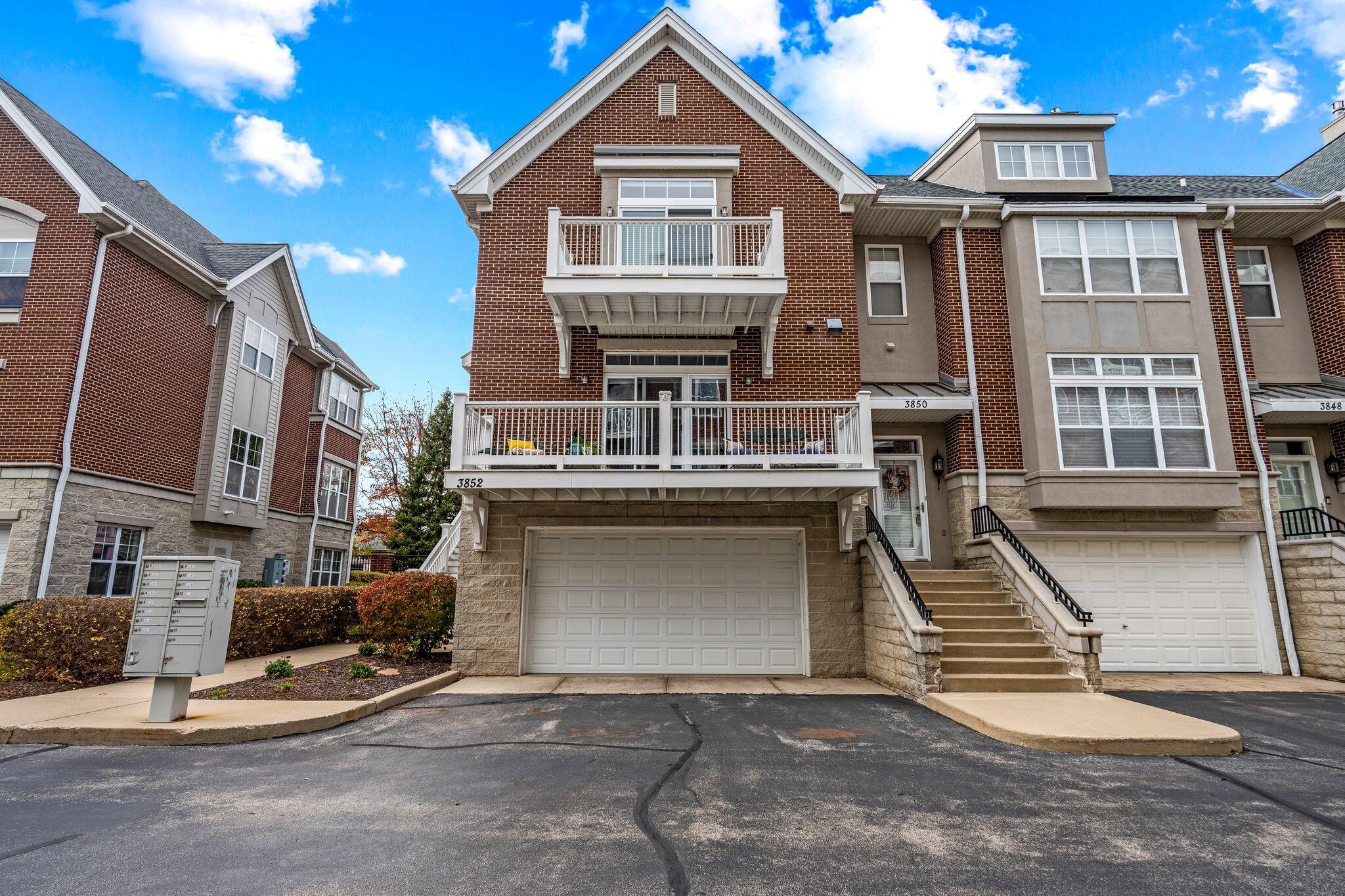 3852 S Lake Dr Unit: 11