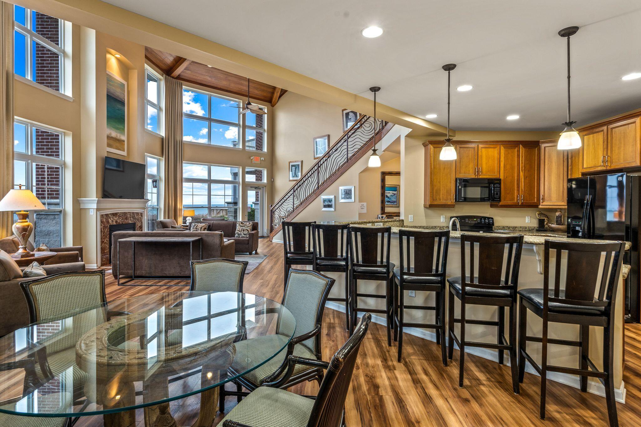 3852 S Lake Dr Unit: 11