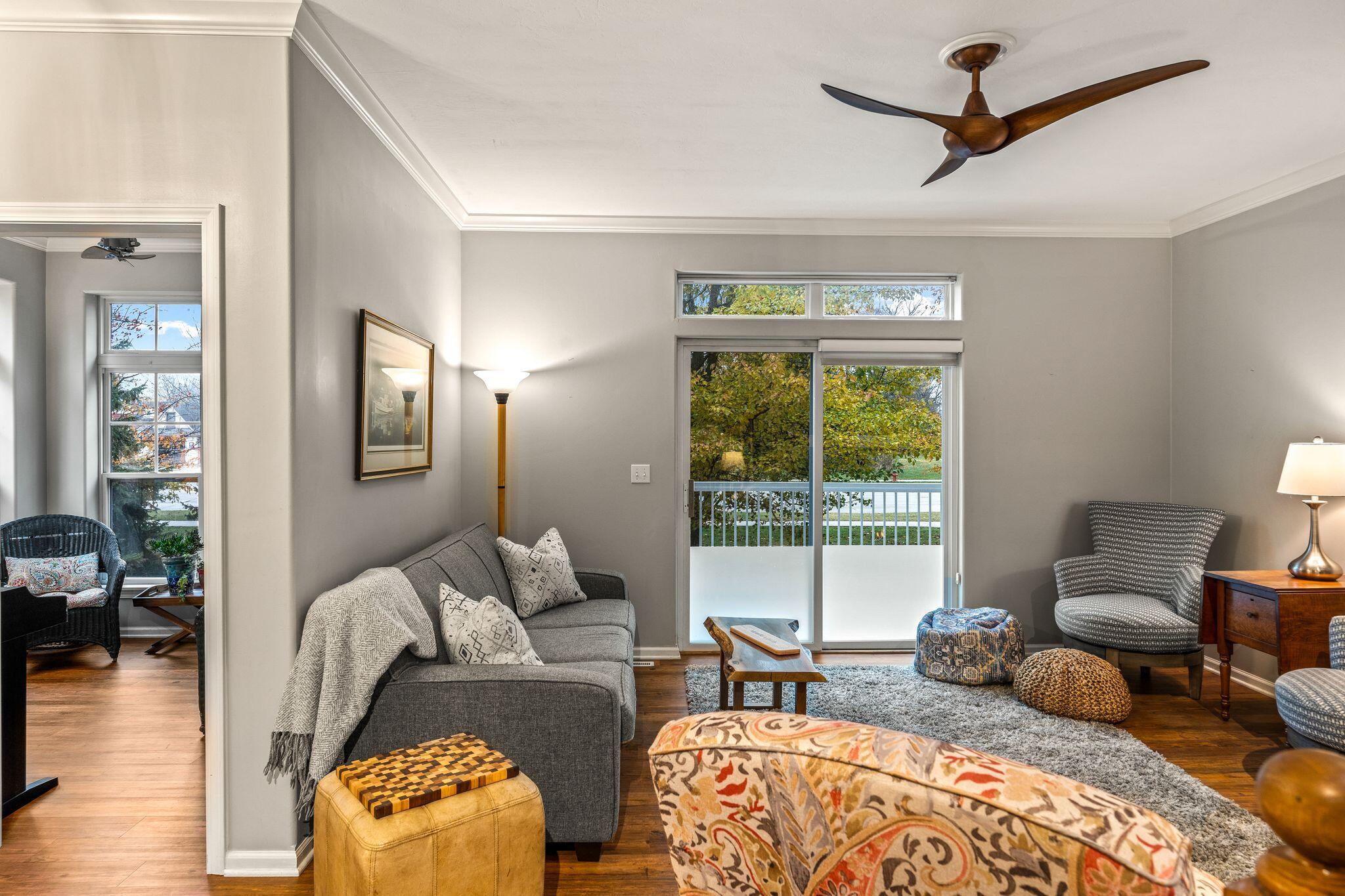 3852 S Lake Dr Unit: 11